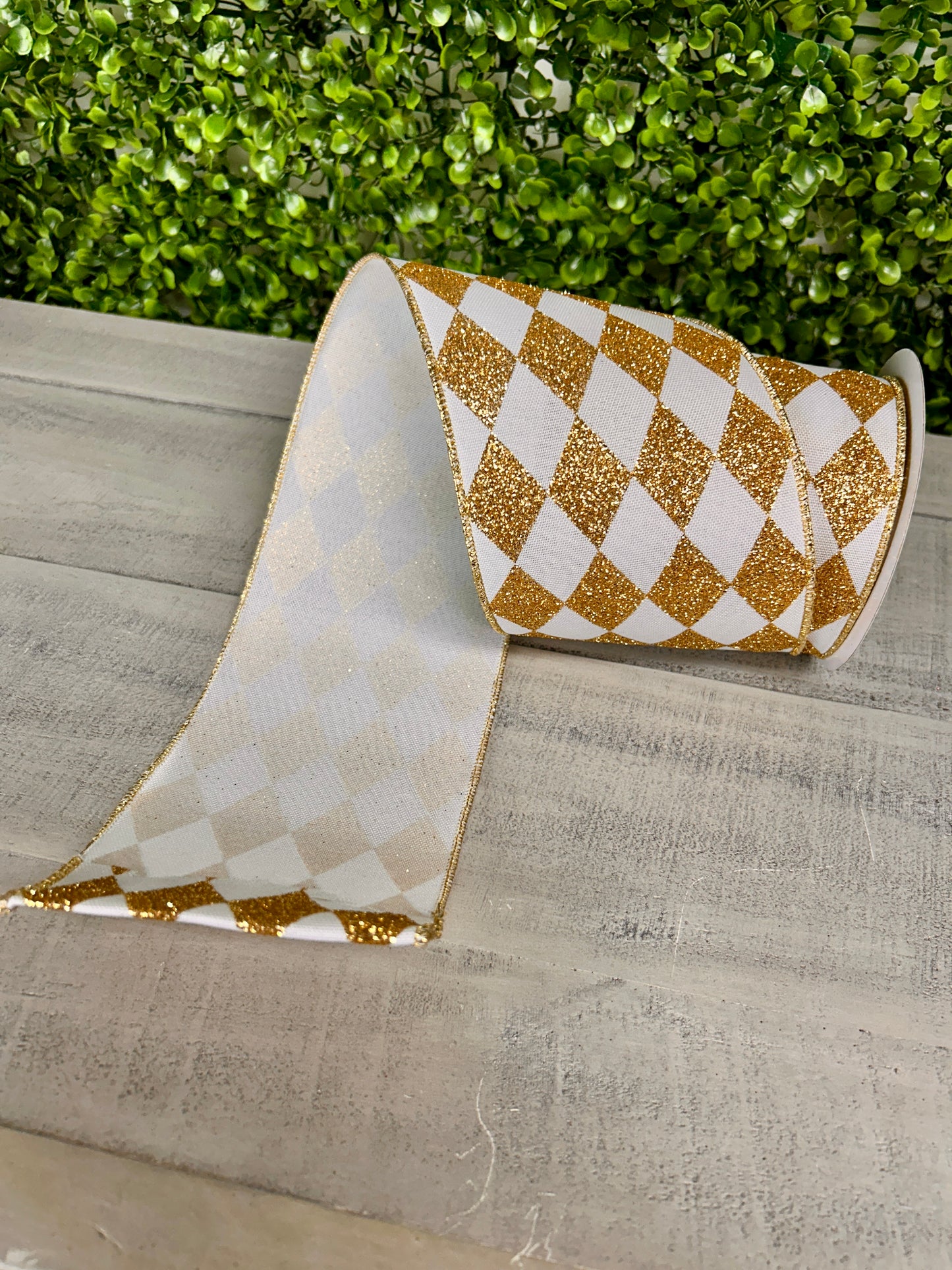 4 Inch By 10 Yard White And Gold Harlequin Check Ribbon