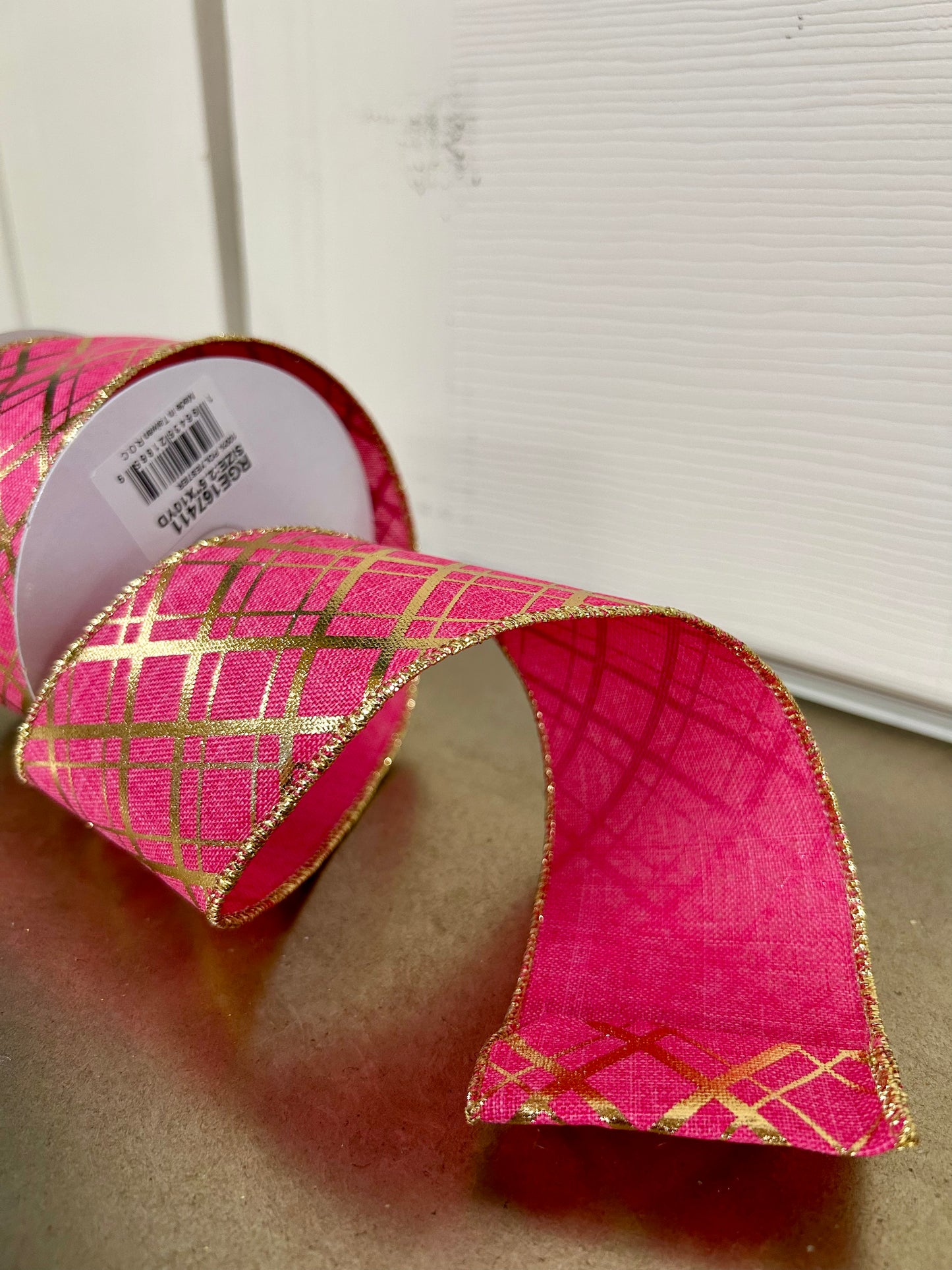 2.5 Inch By 10 Yard Hot Pink And Gold Metallic Thick And Thin Diagonal Plaid Ribbon