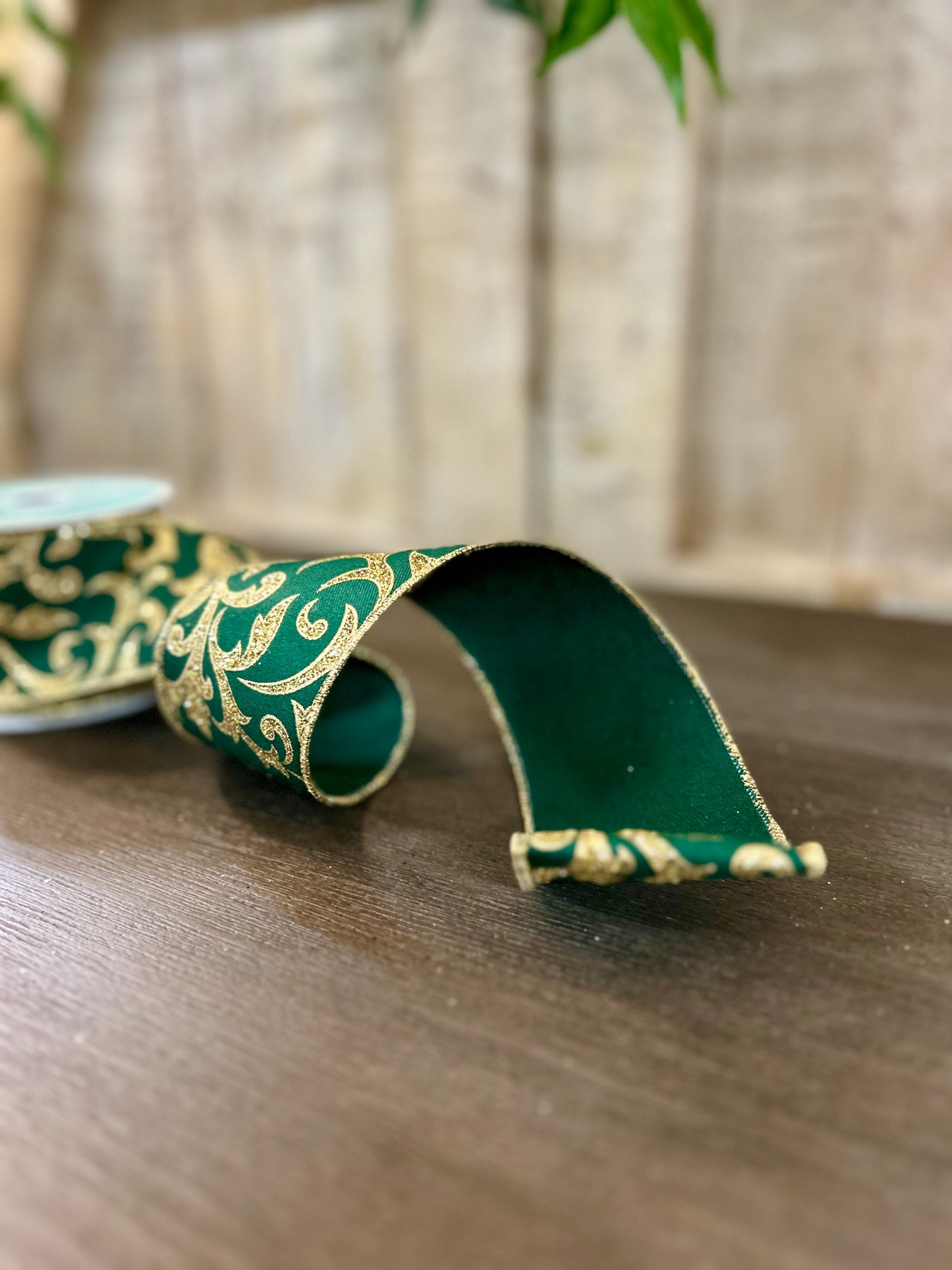 2.5 Inch By 10 Yard Hunter Green And Gold Acanthus Leaf Ribbon