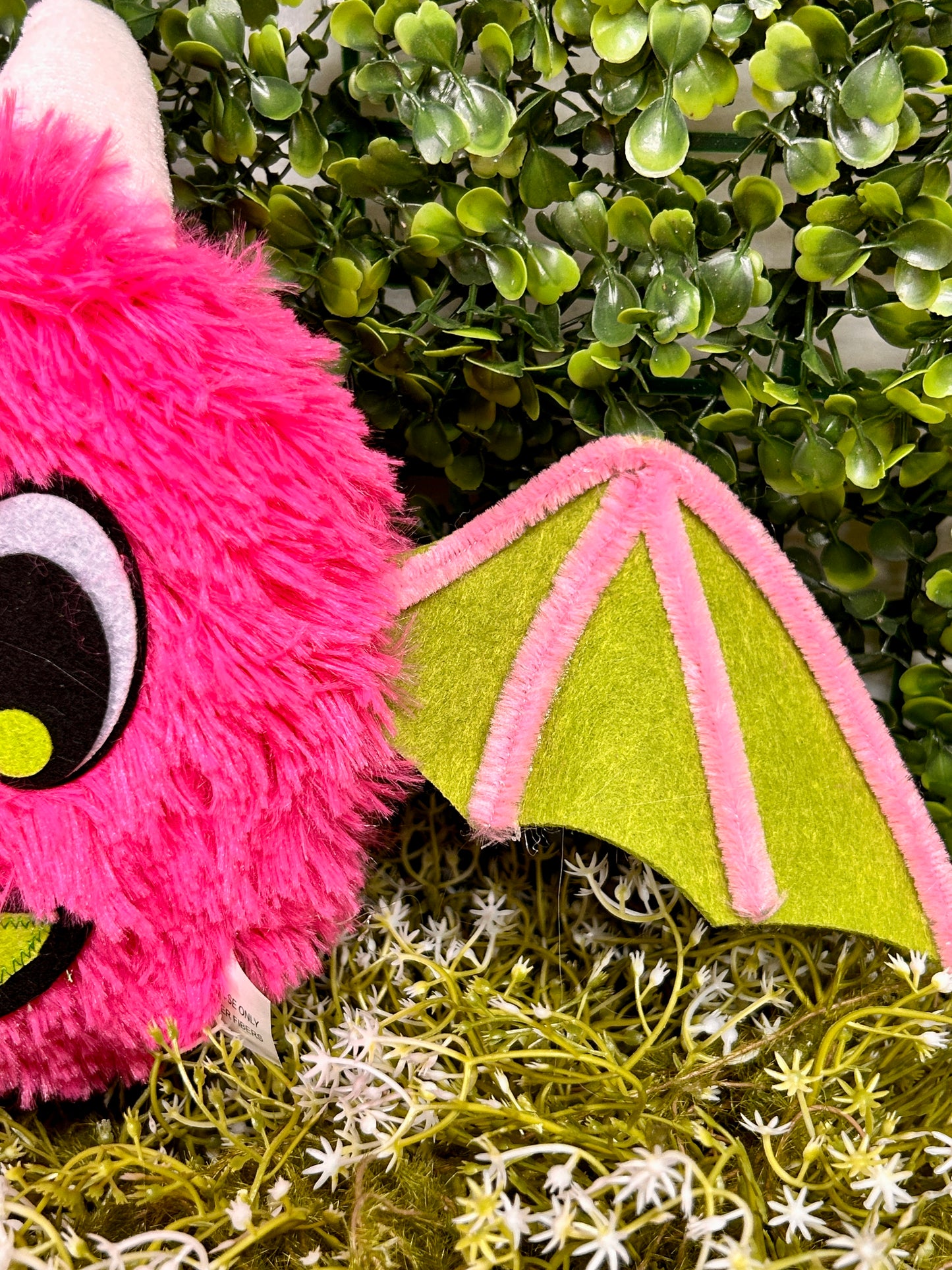 16 Inch Pink Fuzzy Bat Wreath Enhancement