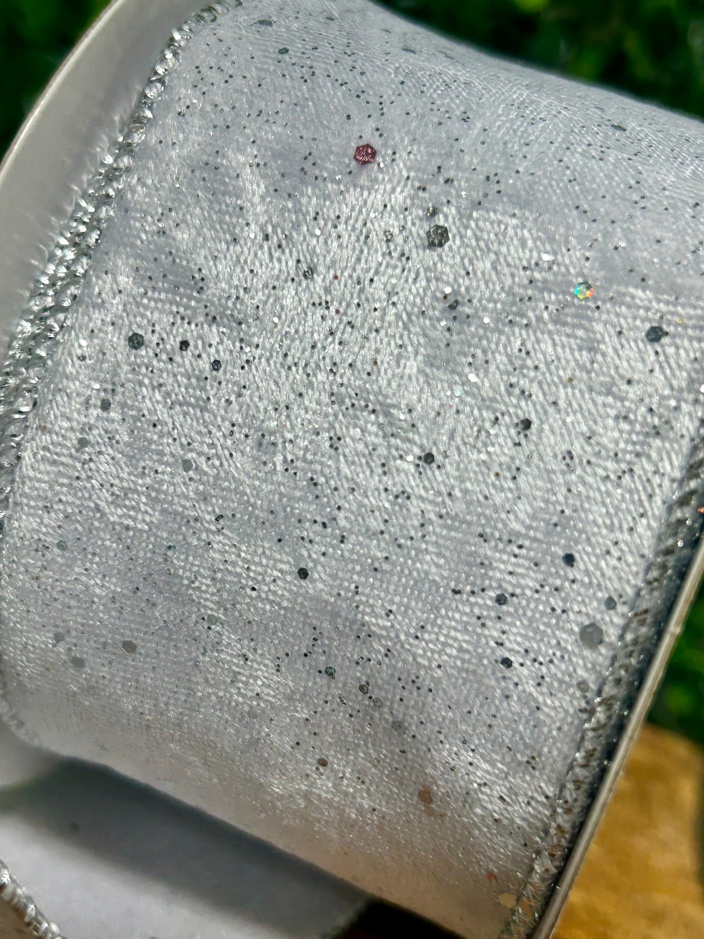 2.5 Inch By 10 Yard White And Silver Speckled Velvet Ribbon