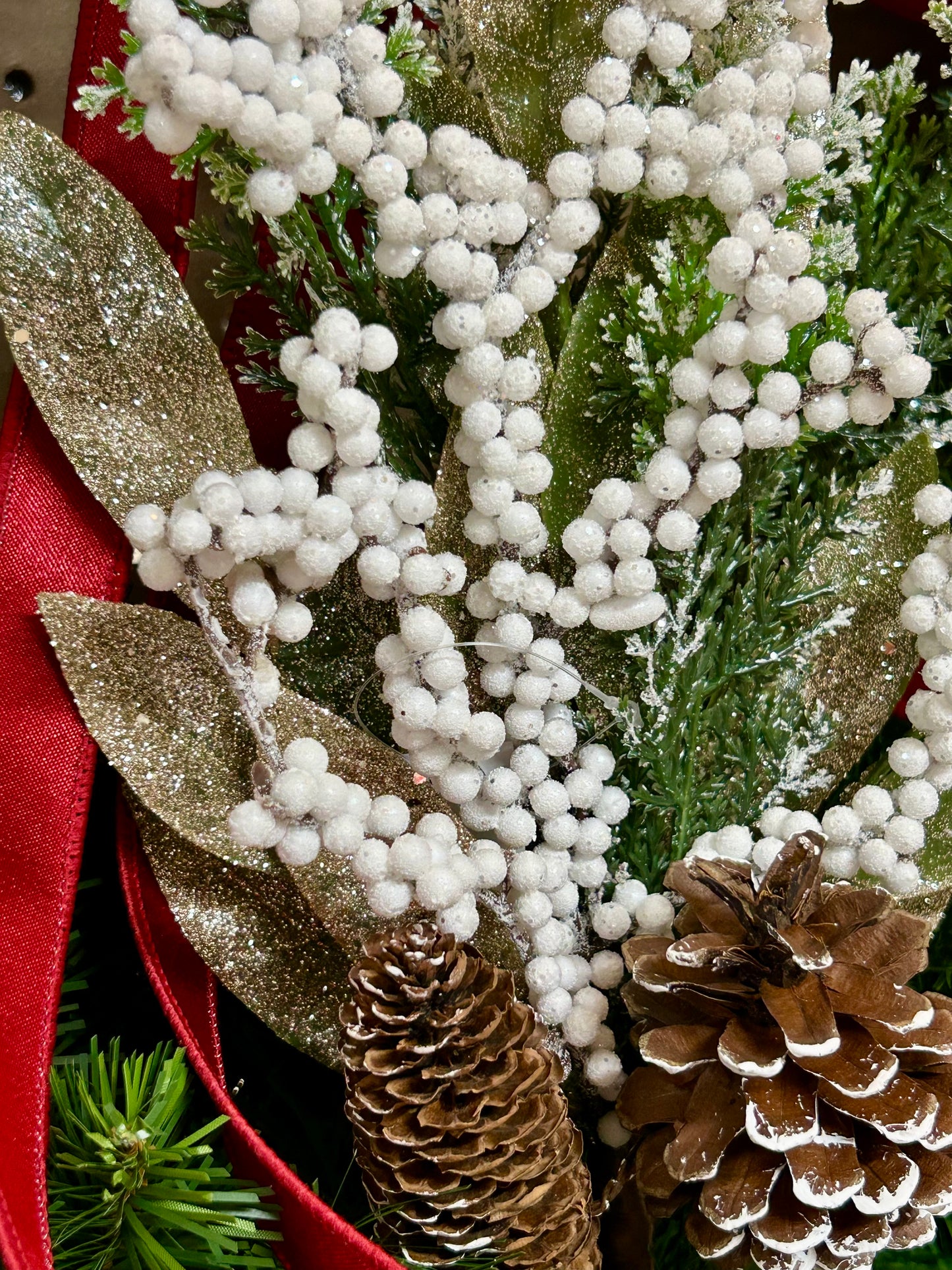 18 Inch White Berry Pinecone And Twig Pine Pick