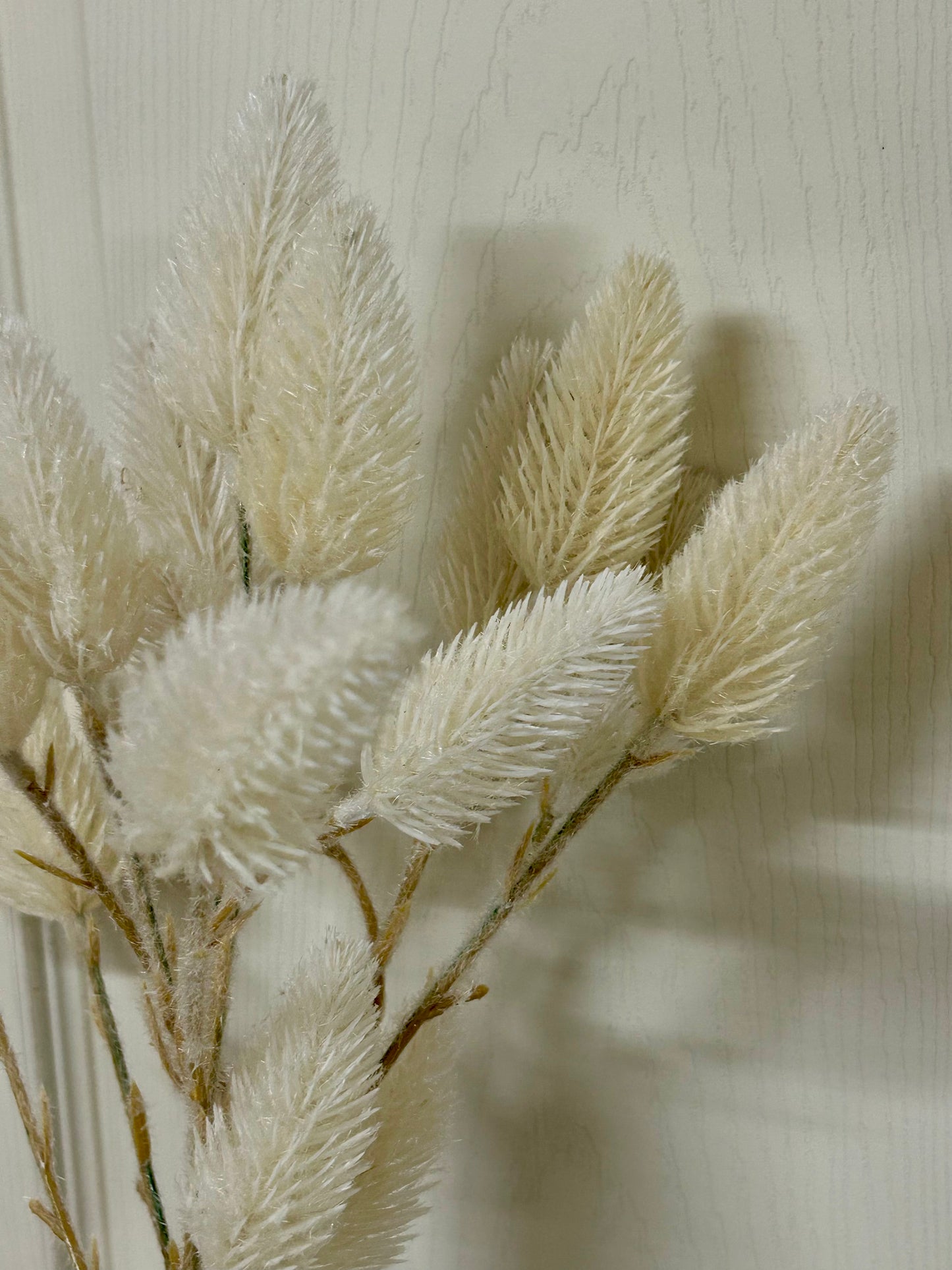 28 Inch Cream Mini Plume Spray