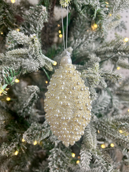 3.5-5.25 Inch White Pearl Ornament Two Styles