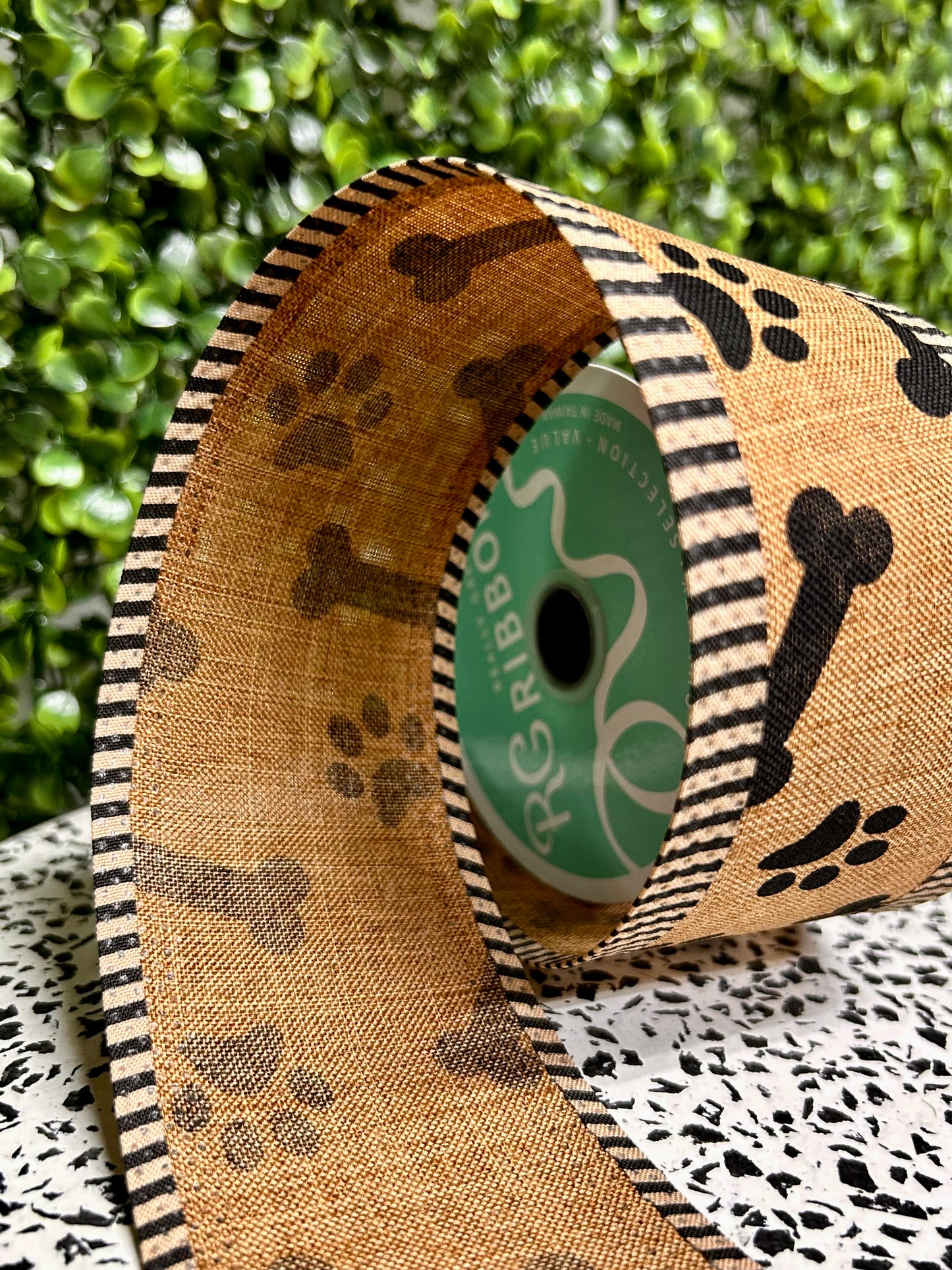 2.5 Inch By 10 Yard Paw Prints And Bones Ribbon