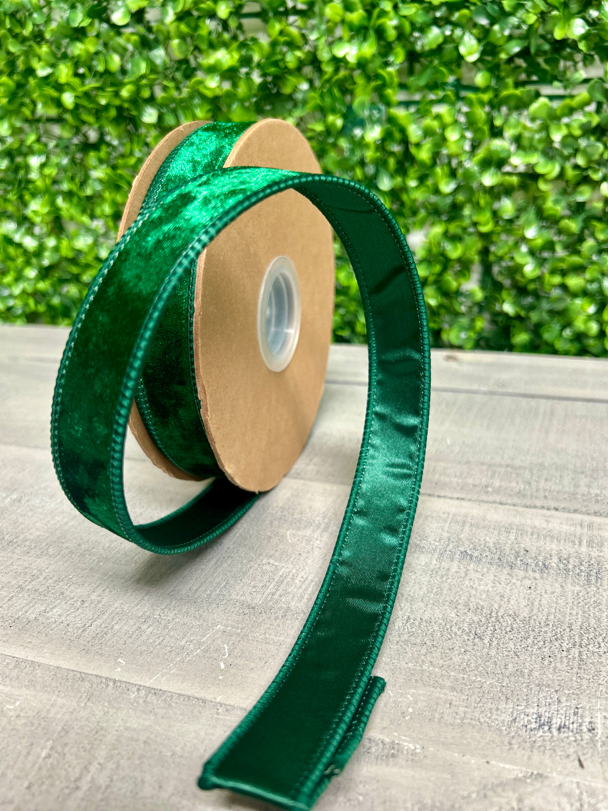 1 Inch By 10 Yard Hunter Green Heritage Velvet Ribbon