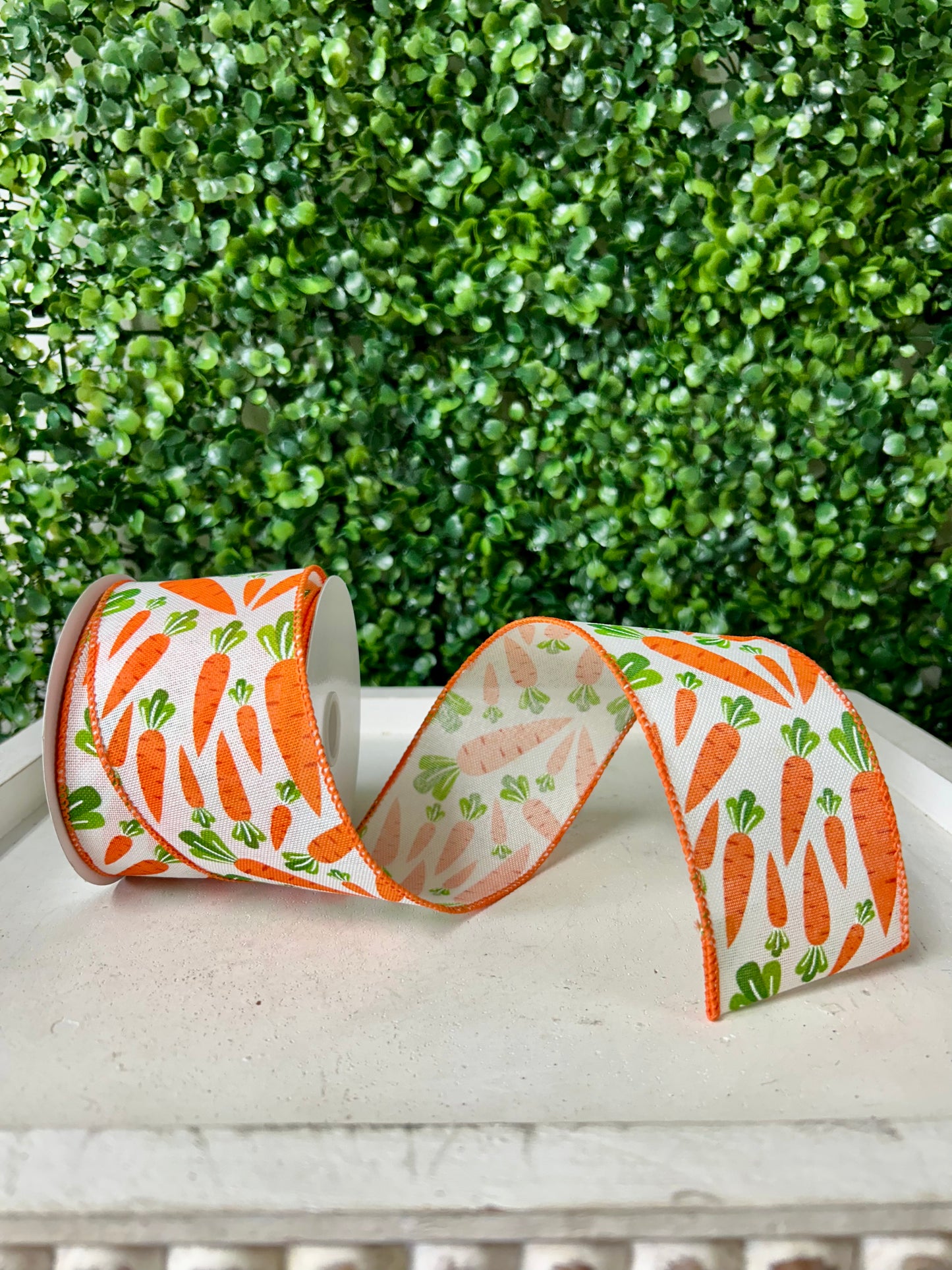 2.5 Inch By 10 Yard Ivory Linen With Carrots Ribbon