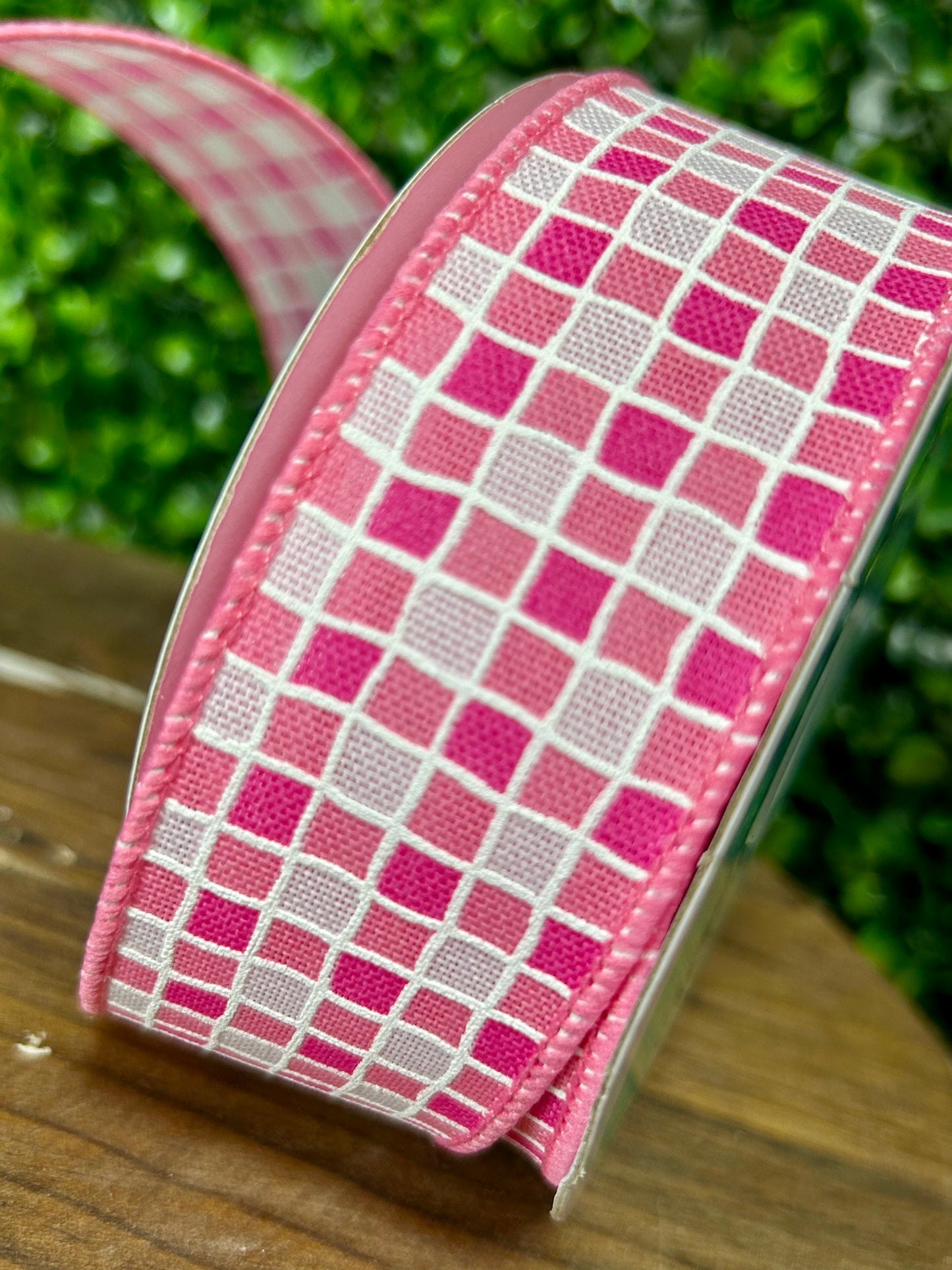 1.5 Inch By 10 Yard Pink And White Small Check Ribbon