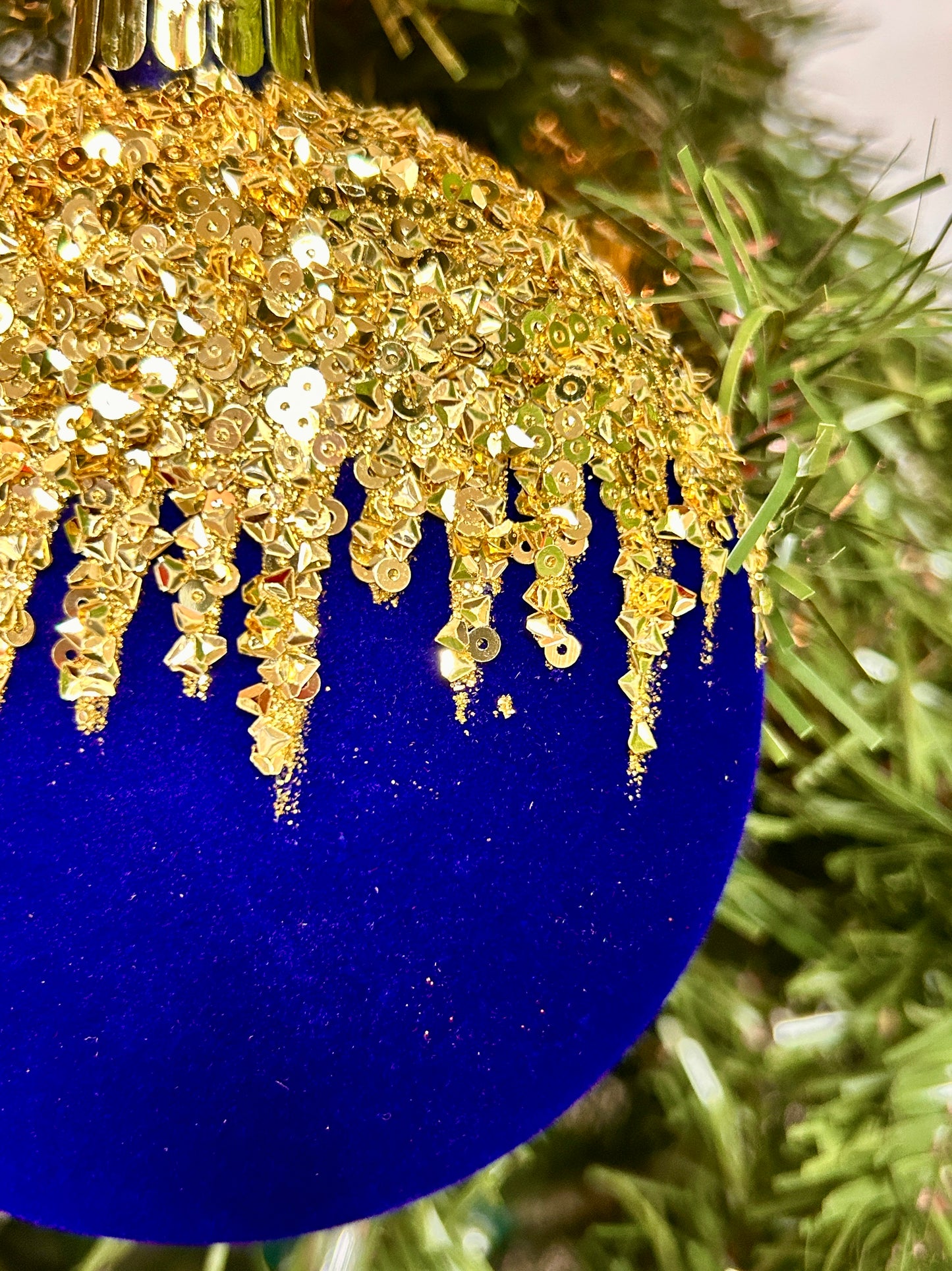 4.75 Inch Navy And Gold Flocked Sequin 2D Ball Ornament
