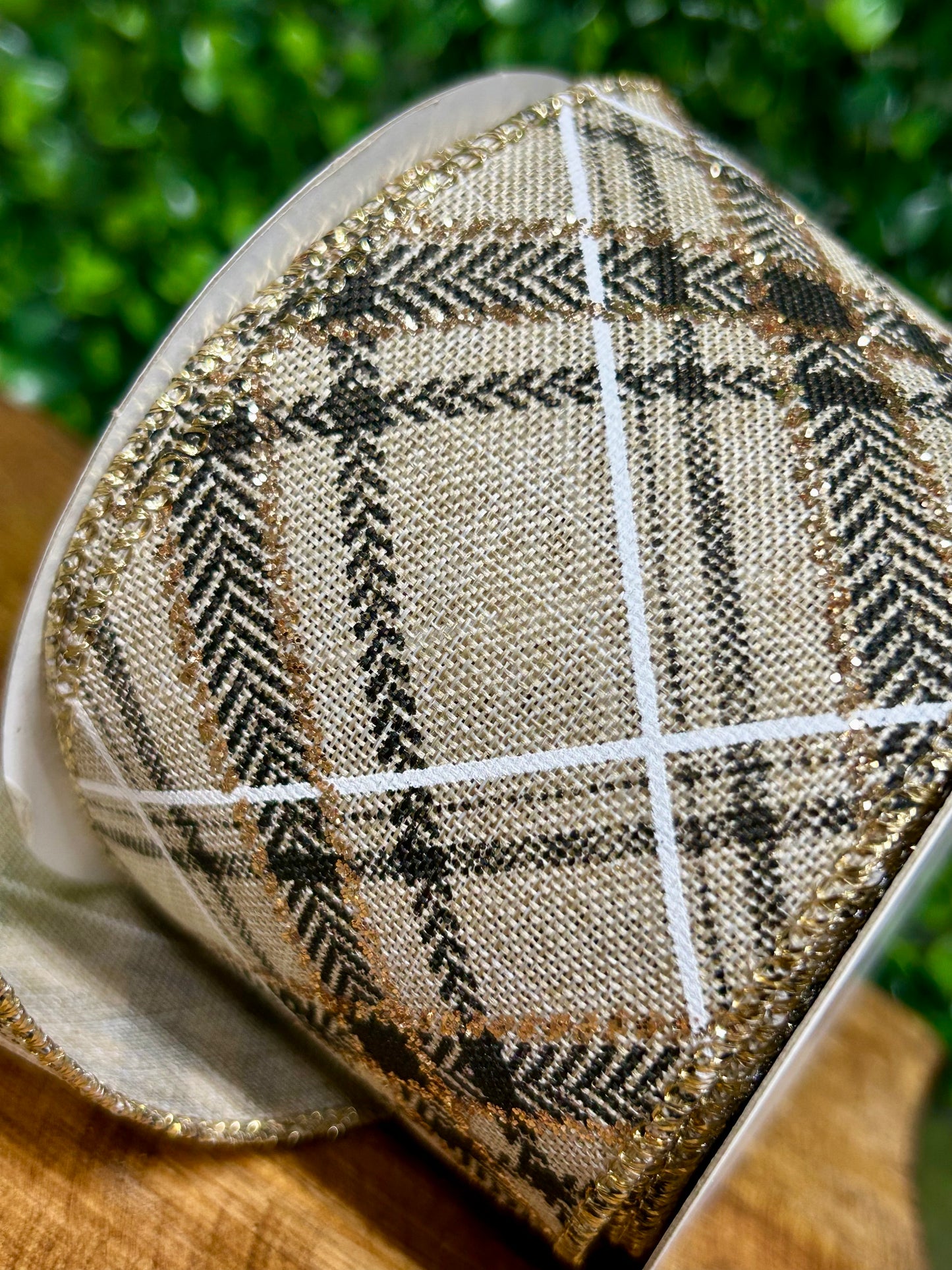 2.5 Inch By 10 Yard Natural Black And Gold Plaid Ribbon