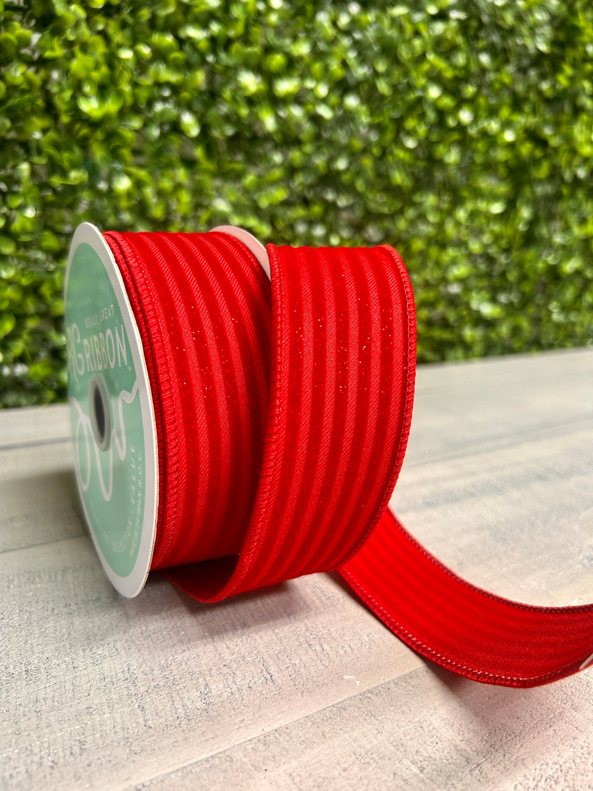1.5 Inch By 10 Yard Red Glittered Velvet Vertical Lines Ribbon