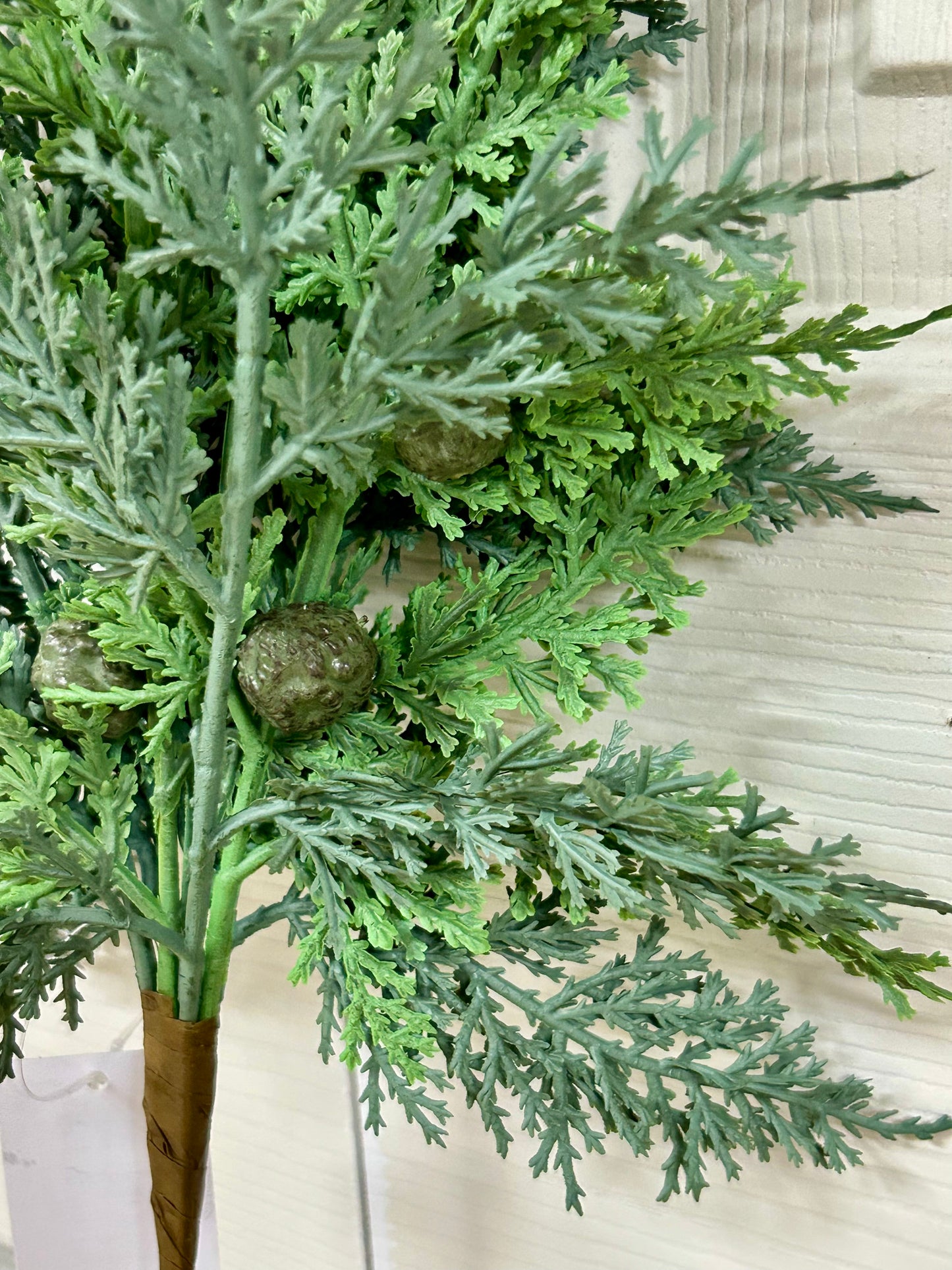 13 Inch Green Soft Cedar Pick