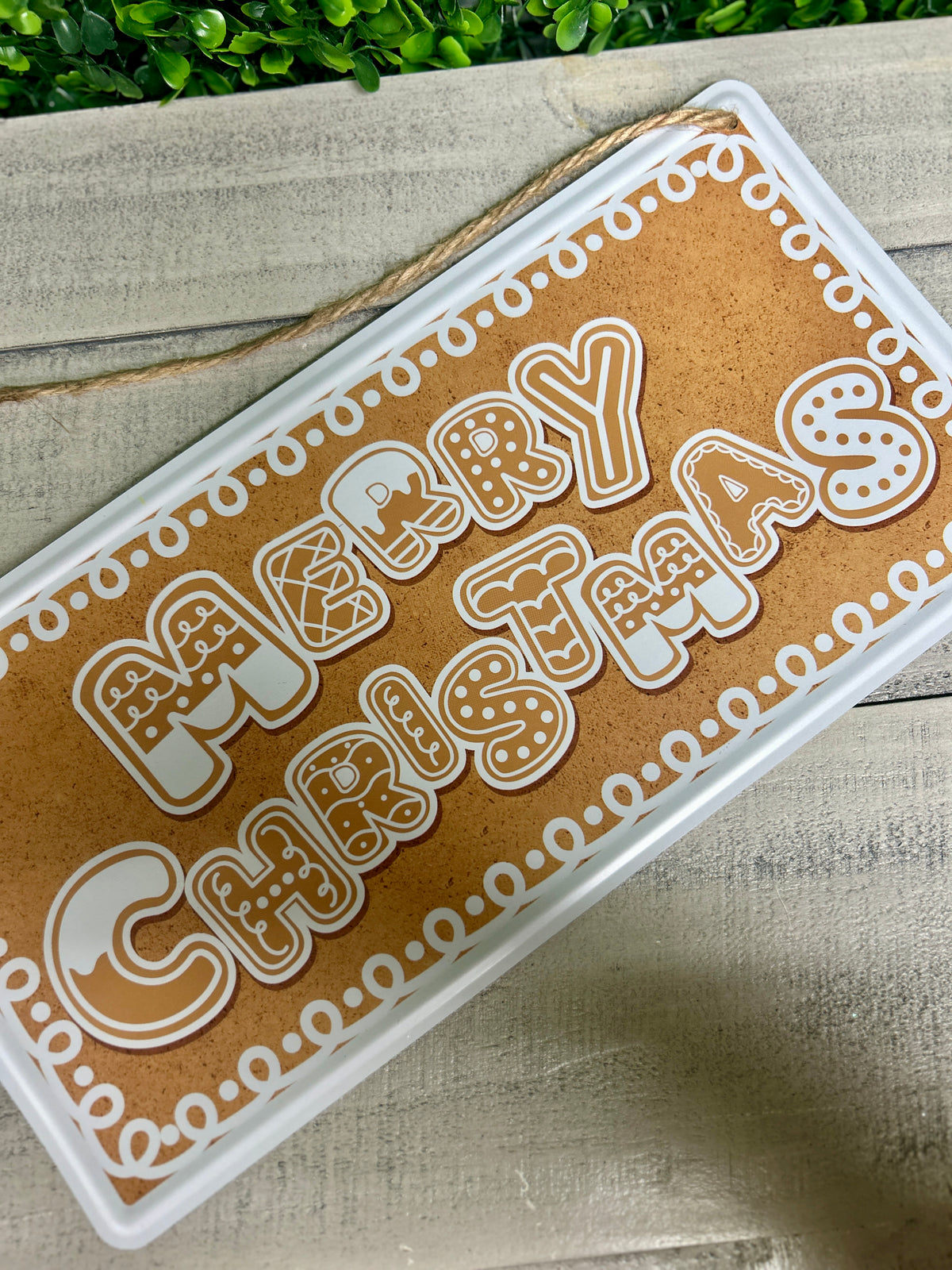 12 Inch Tan Merry Christmas Gingerbread Sign