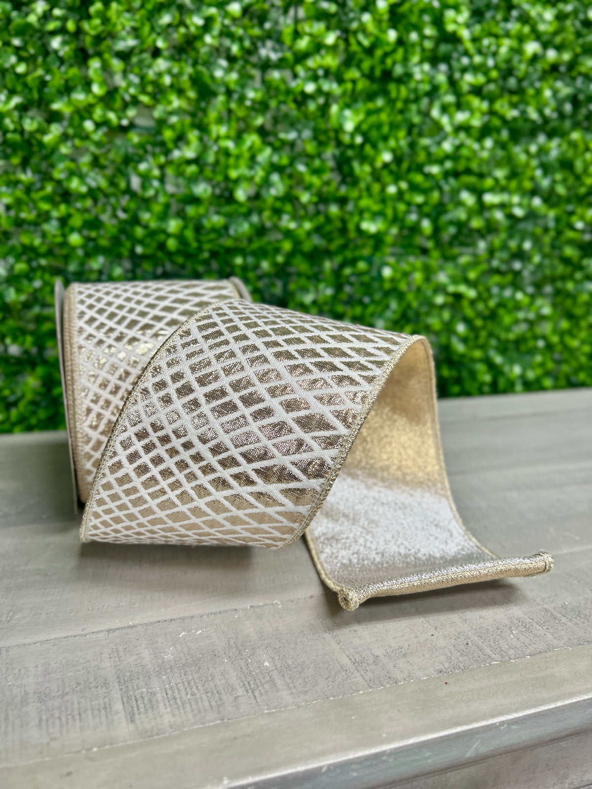John Mark 4 Inch By 10 Yard Ivory And Platinum Net Pattern Double Fused Backing Ribbon