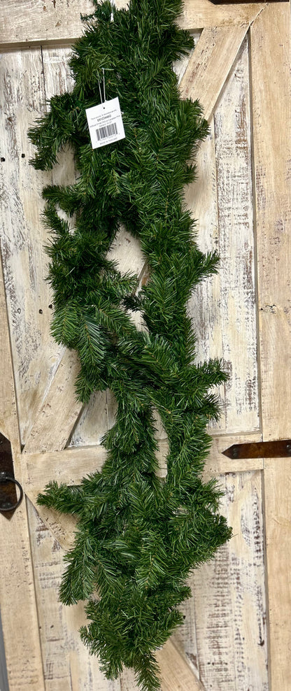 9 Foot Canadian Pine Garland