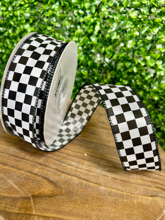 1.5 Inch By 25 Yard Black And White Raceway Check Wired Edge Ribbon