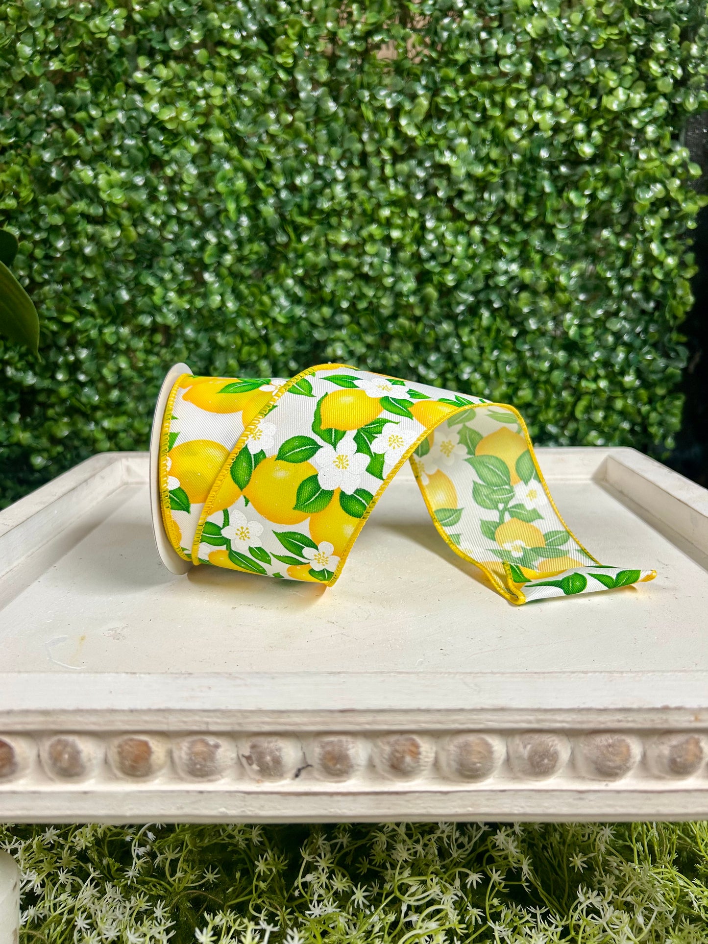 2.5 Inch By 10 Yard Lemons And Flowers Ribbon