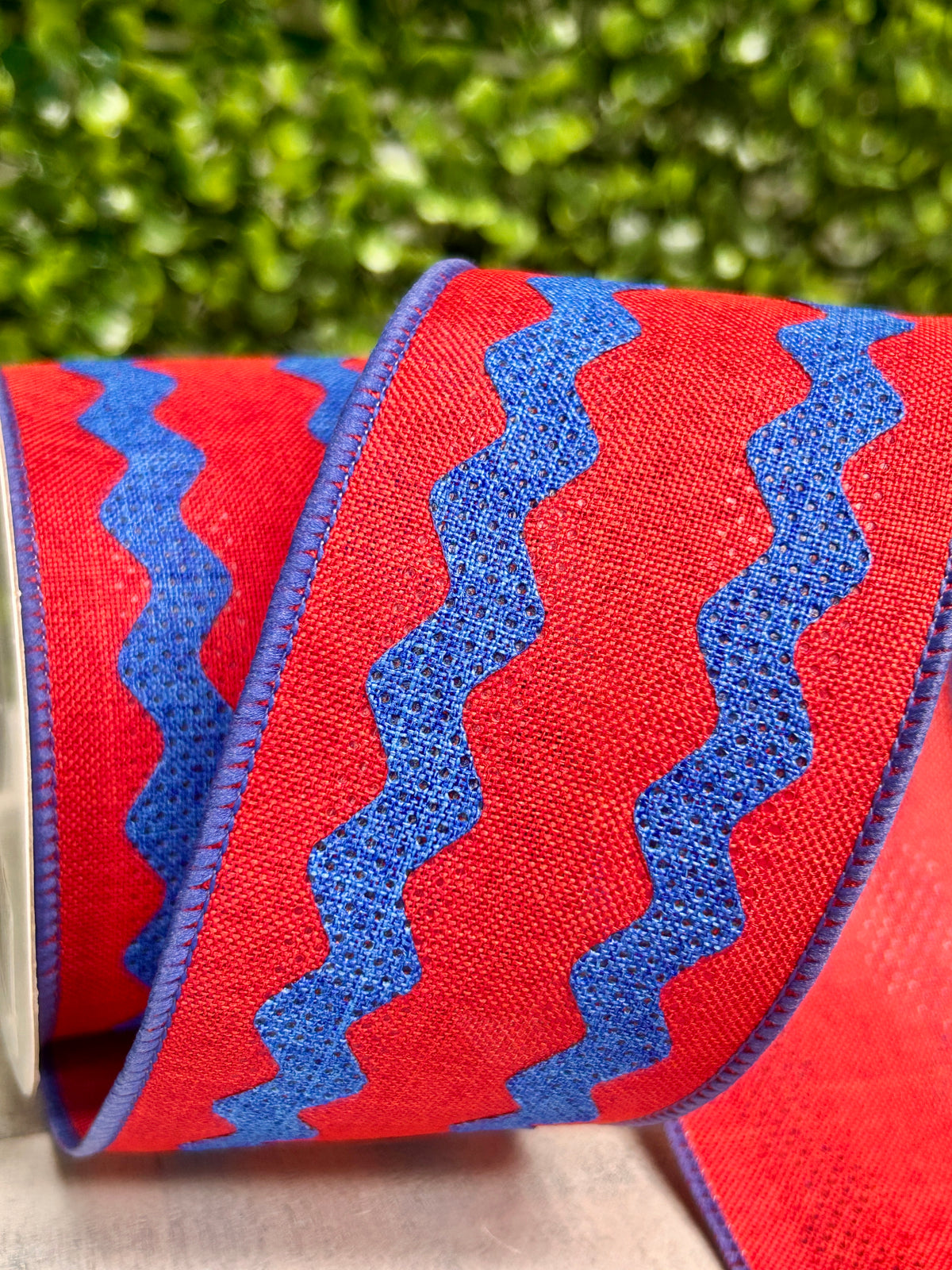 2.5 Inch By 10 Yard Red And Royal Blue Ric Rac Ribbon