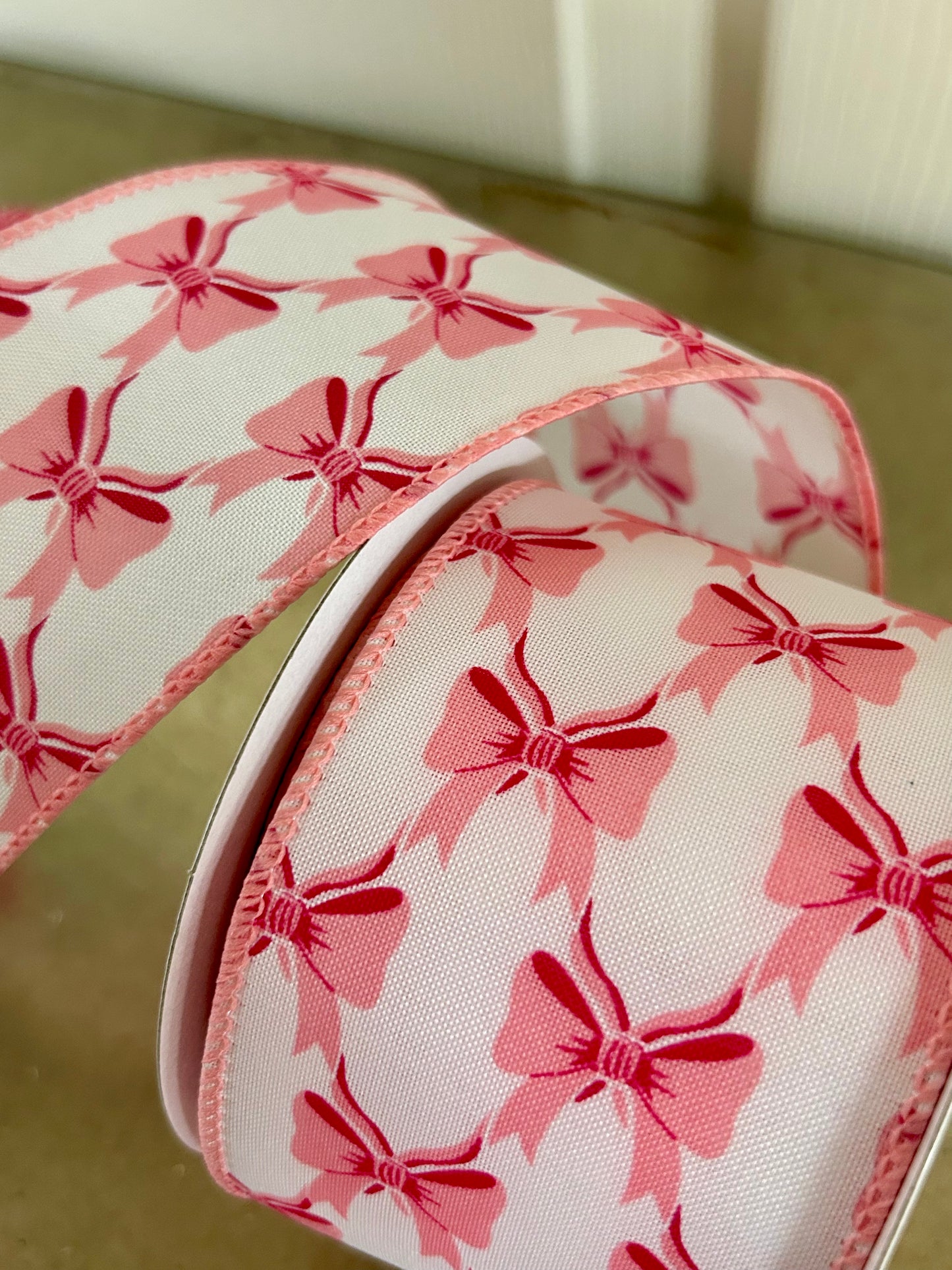 2.5 Inch By 10 Yard Pink Bows On White Background Ribbon