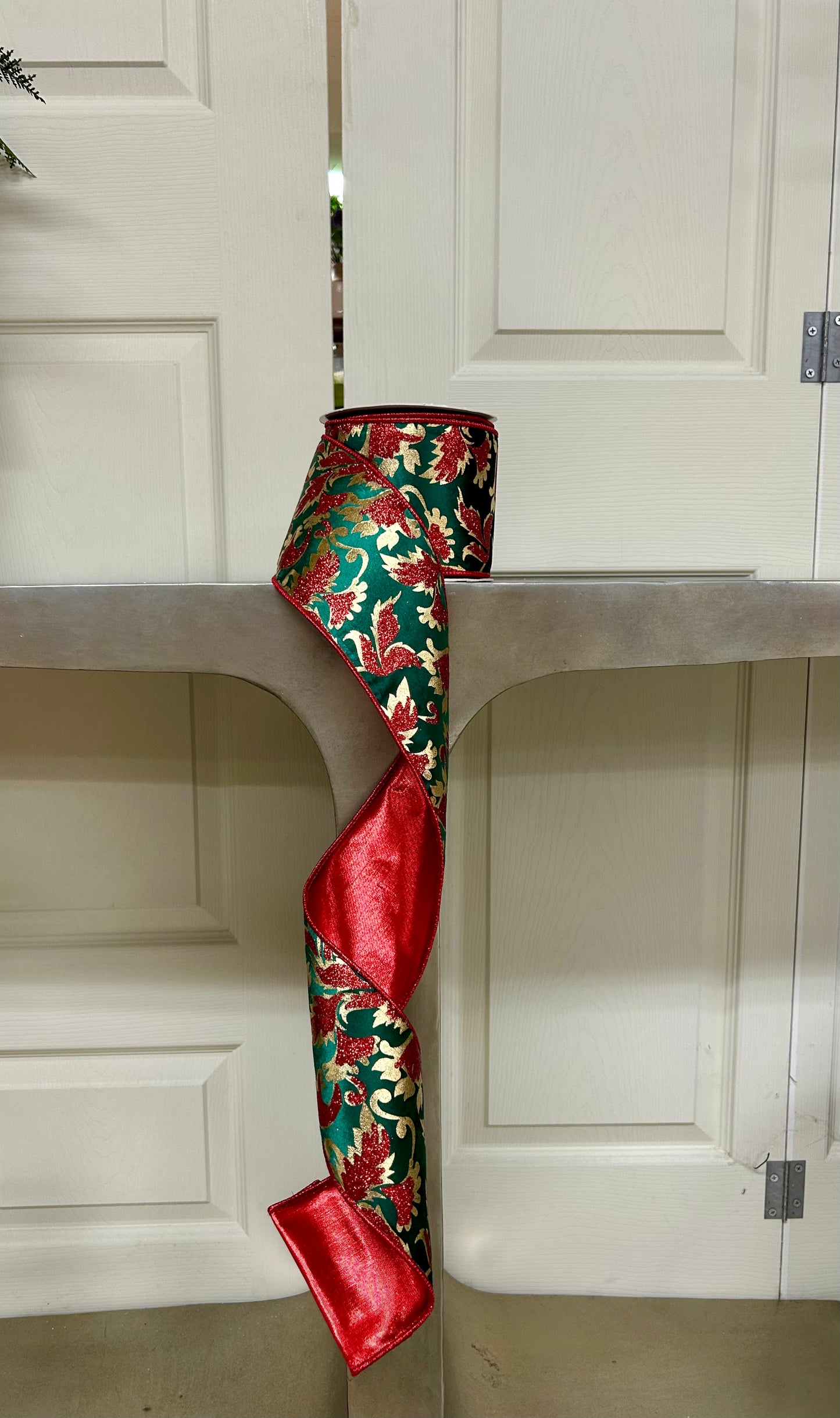 4 Inch By 10 Yard Gold Glitter Print Leaf Pattern On Dark Green Velvet Ribbon