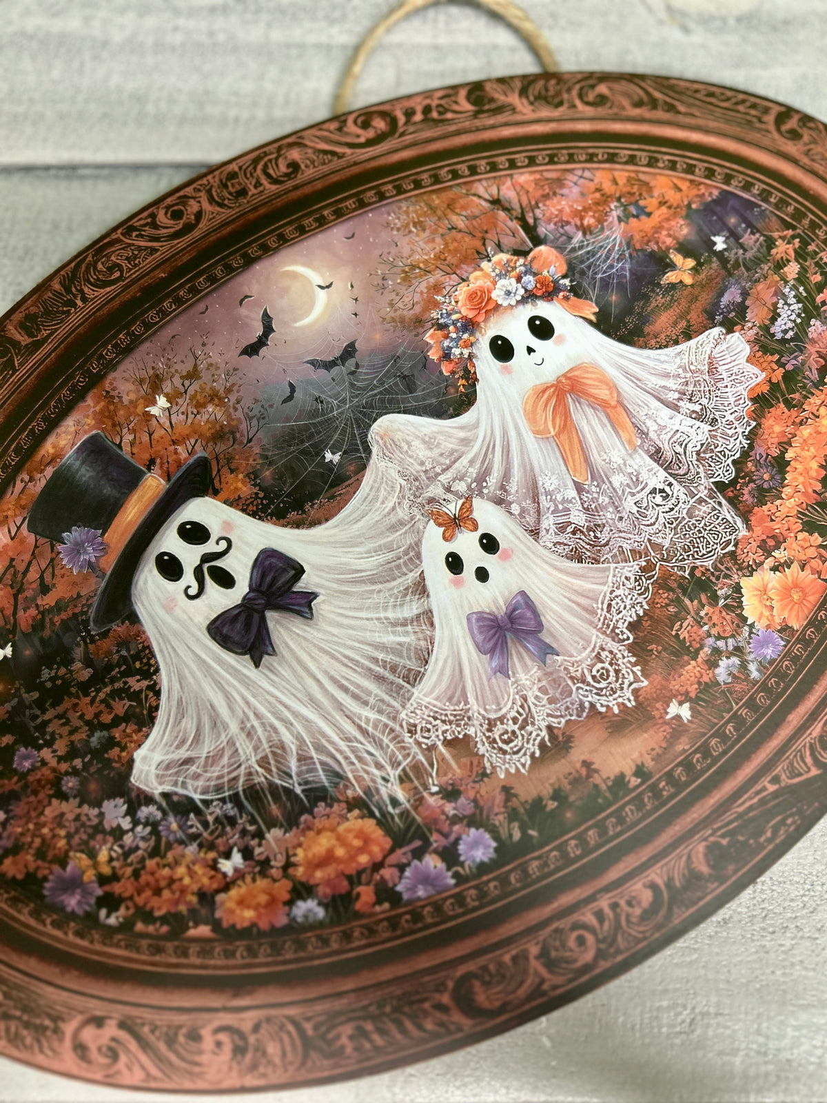 13 Inch Oval Ghost Family Portrait Wood Sign