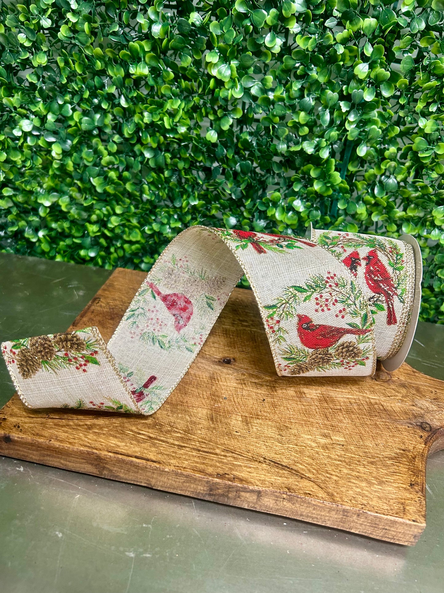 2.5 Inch By 10 Yard Cardinals In A Wreath Ribbon