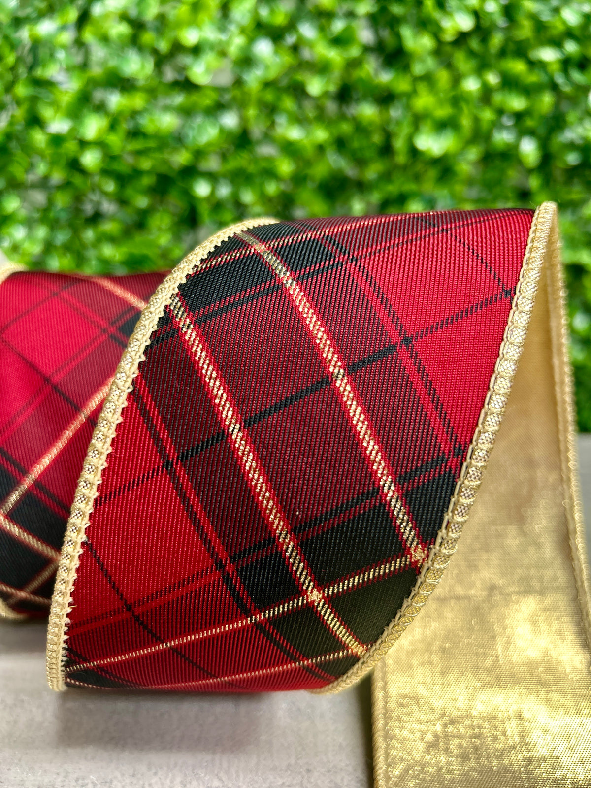 John Mark 2.5 Inch By 10 Yard Burgundy Plaid Fused Metallic Gold Backing Ribbon