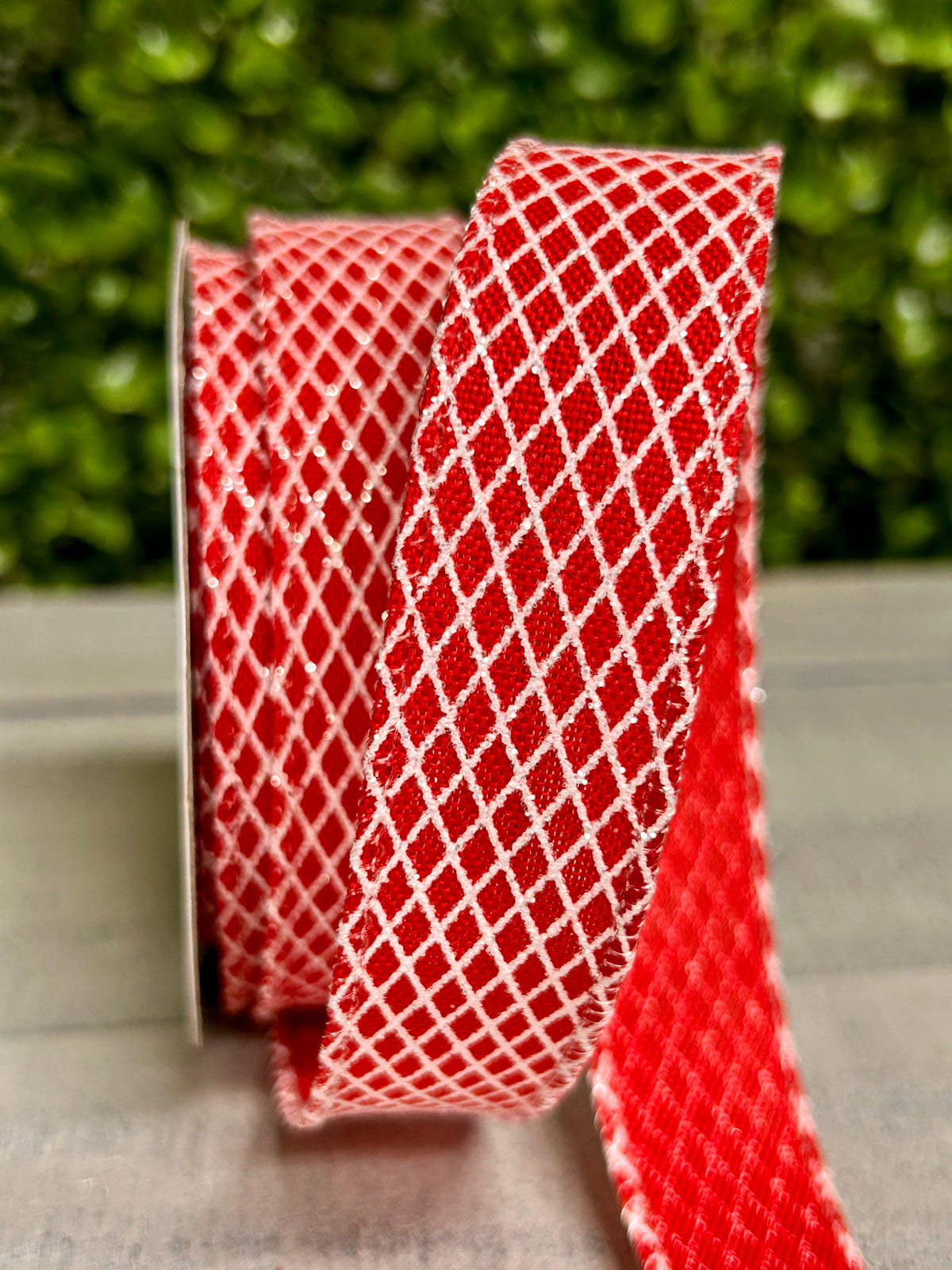 7/8 Inch By 10 Yard Red And White Mini Harlequin Ribbon