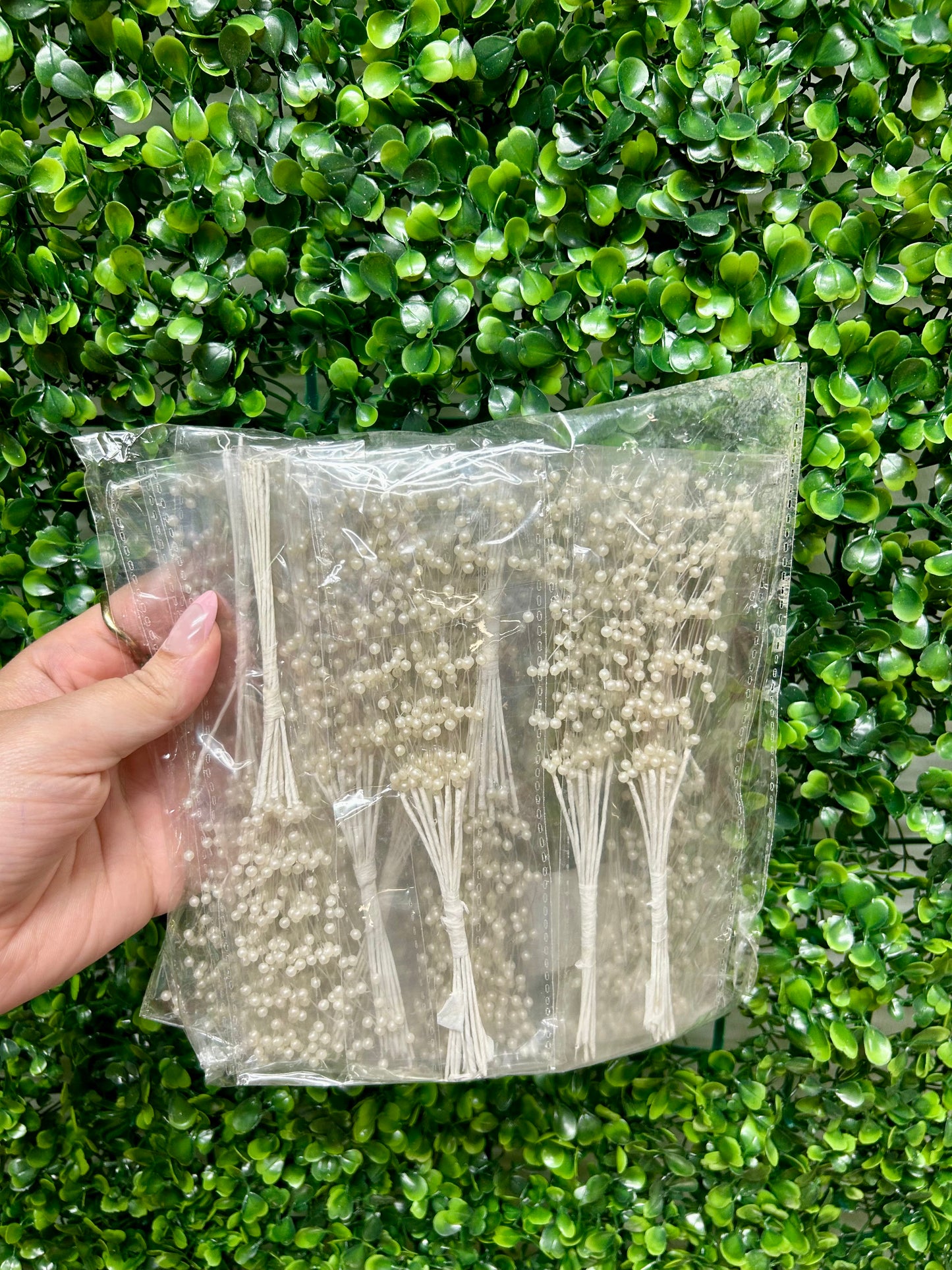 7 Inch Pearl Spray Bundles