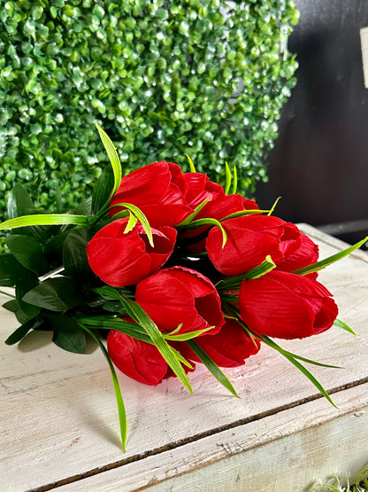 19 Inch Red Tulip Bush