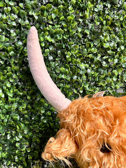 18 Inch Highland Cow Head Decor