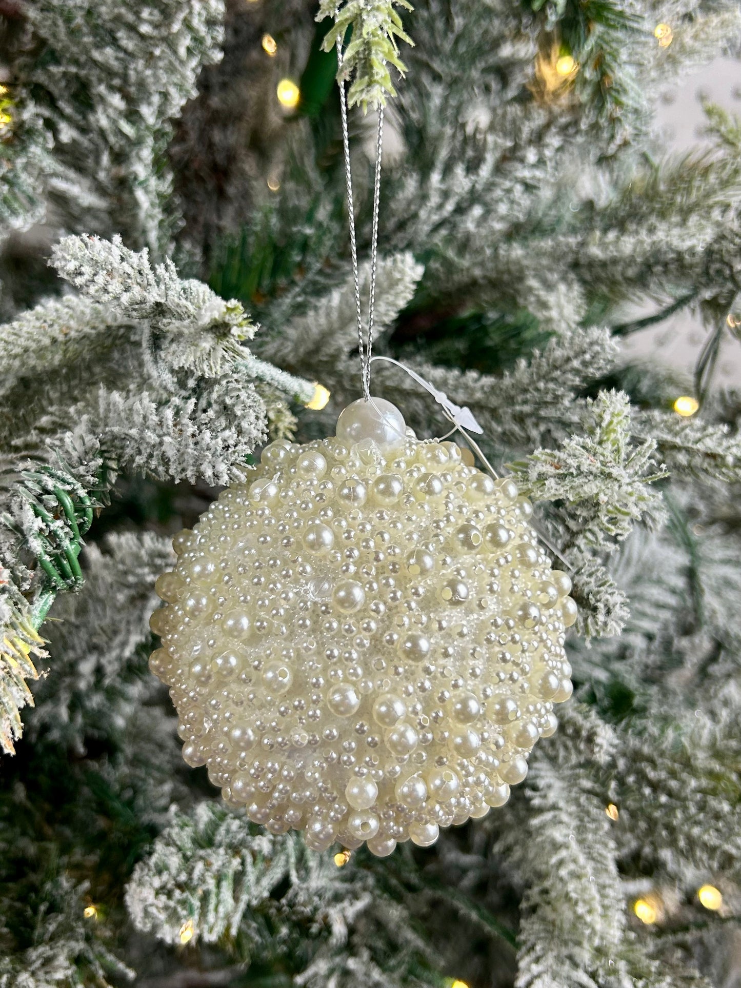 3.5-5.25 Inch White Pearl Ornament Two Styles