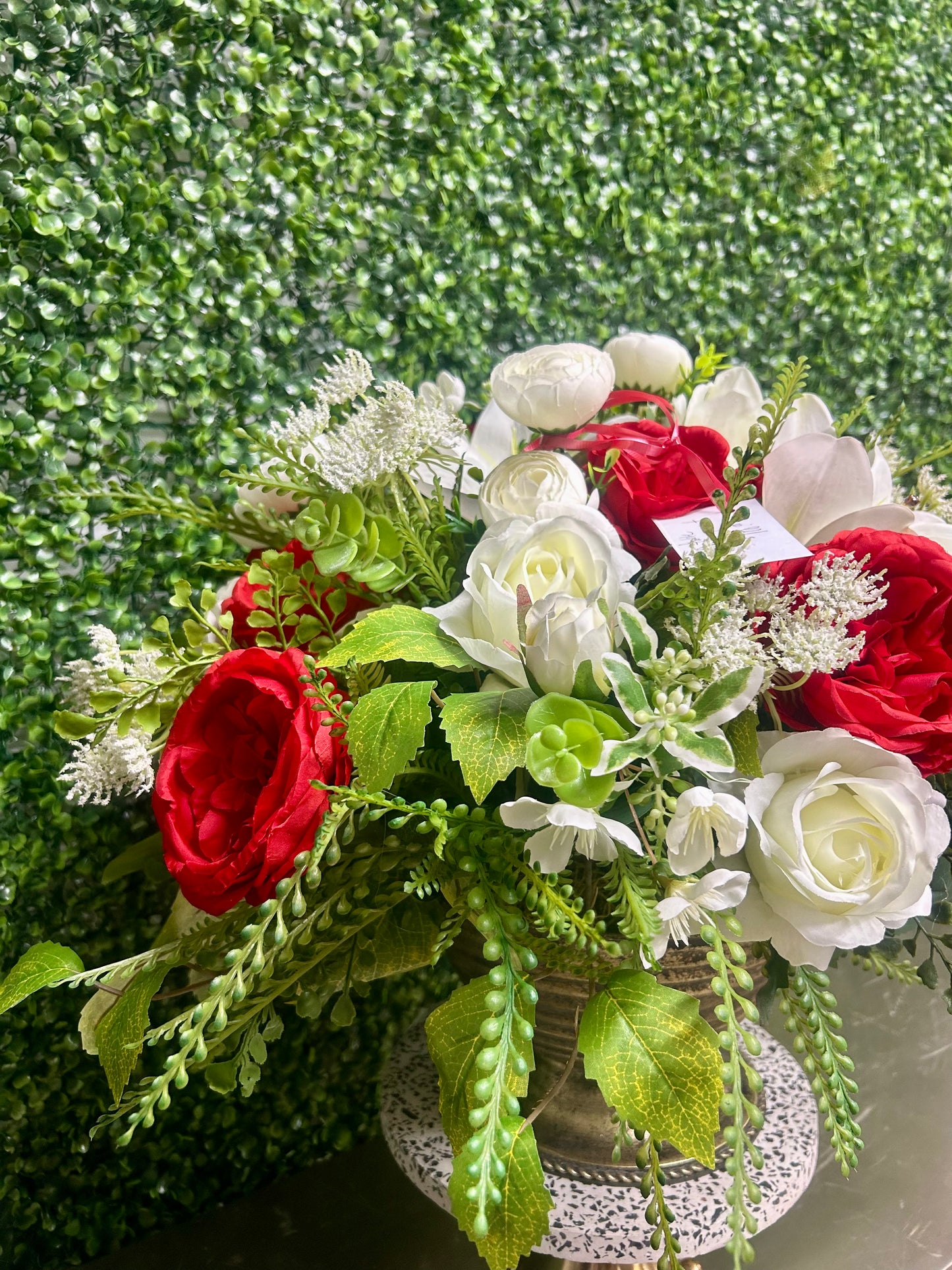 Floral Table Arrangement By Ashley With 3 Little Greenwoods
