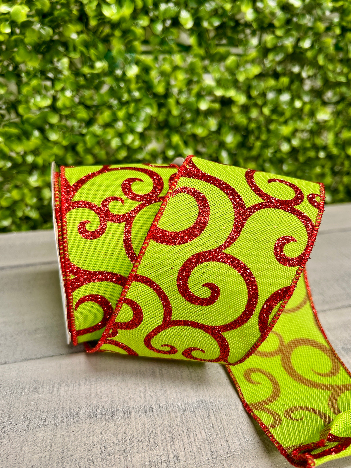 2.5 Inch By 10 Yard Fresh Green And Red Glitter Swirl Ribbon