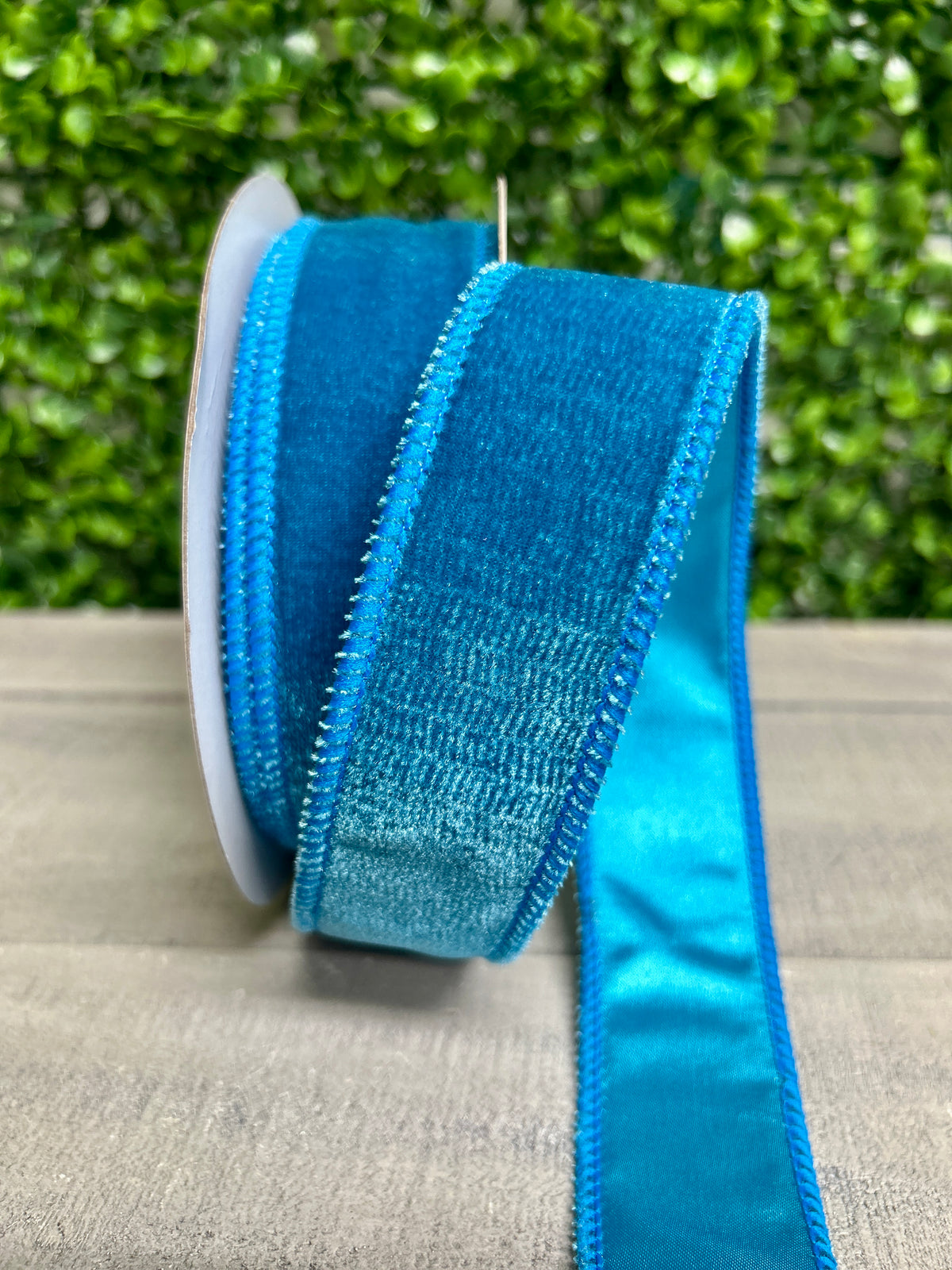 1.5 Inch By 10 Yard Teal Deluxe Velvet With Satin Backing Ribbon