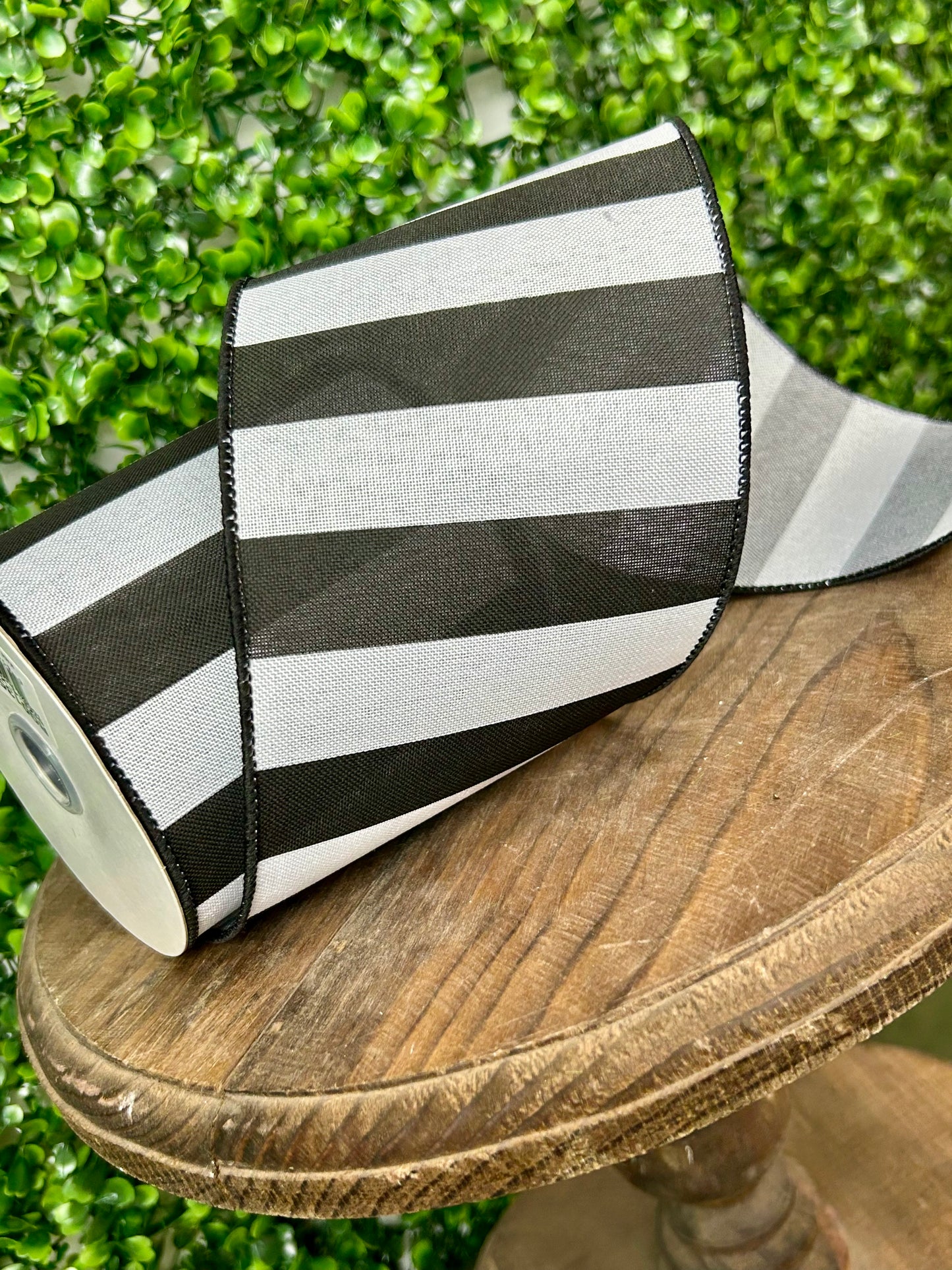 4 Inch By 10 Yard Black And White Wide Stripe Ribbon
