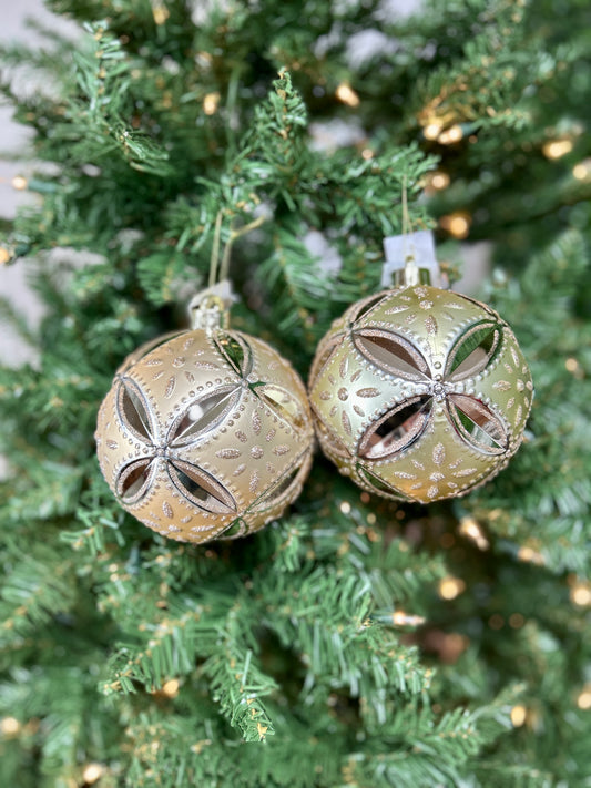 6 Inch Floral Daisy Ornament Ball Two Styles