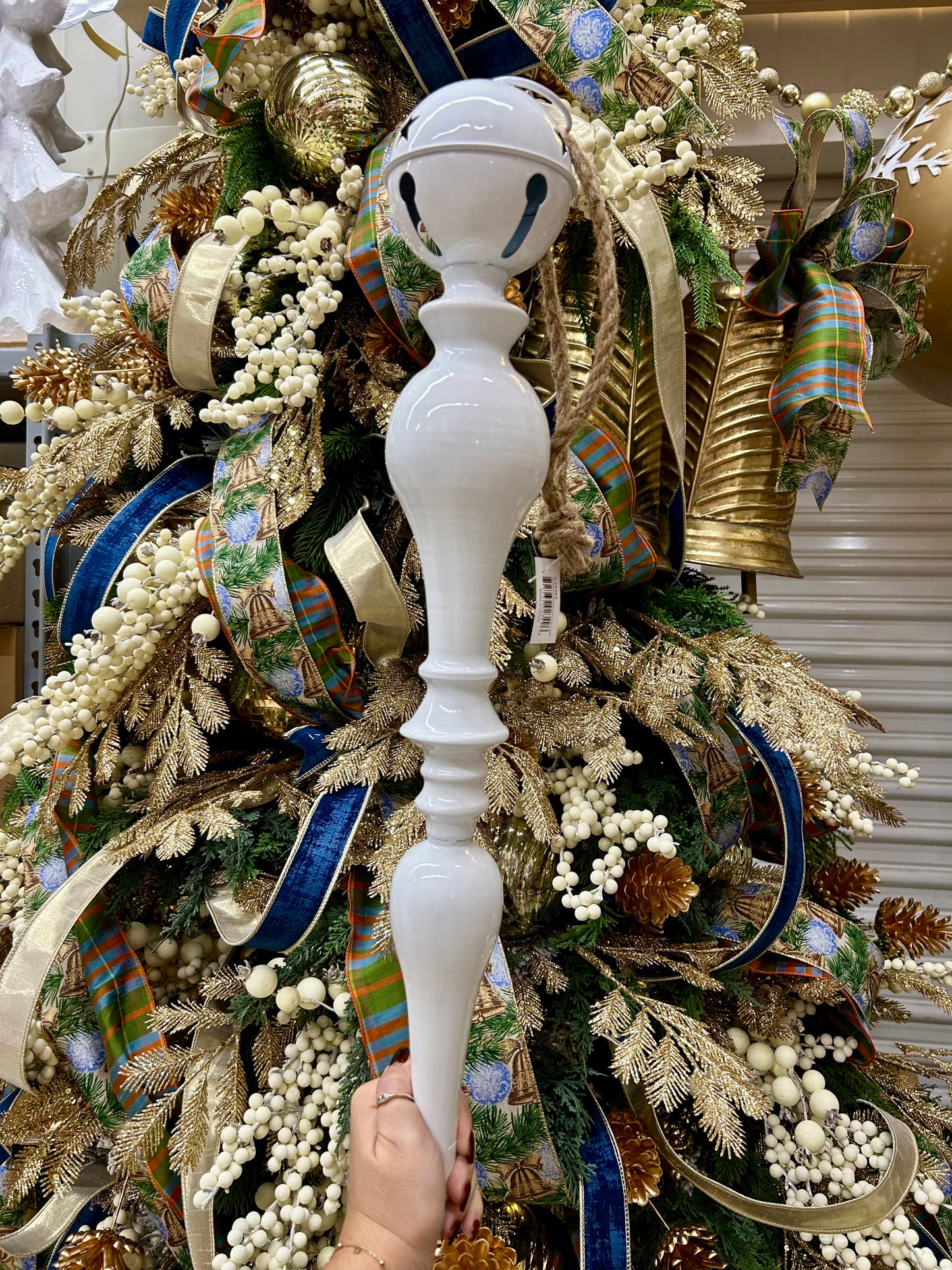 23 Inch Metal Gold And White Bell Top Finial Ornament Two Styles