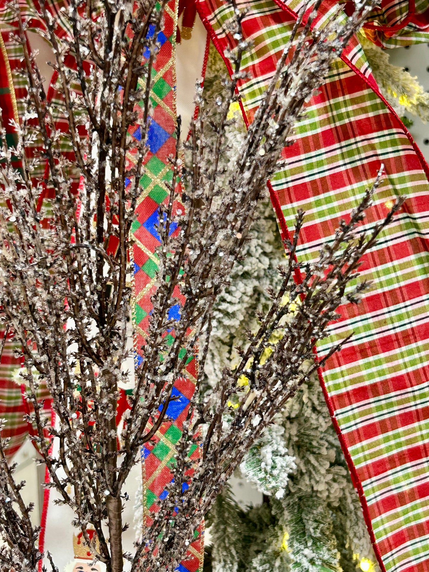 31 Inch Natural Ice Pampas Spray