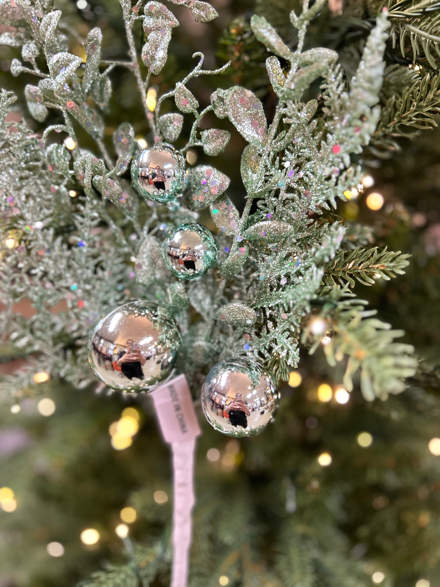 18 Inch Mint Ball Berry Spray