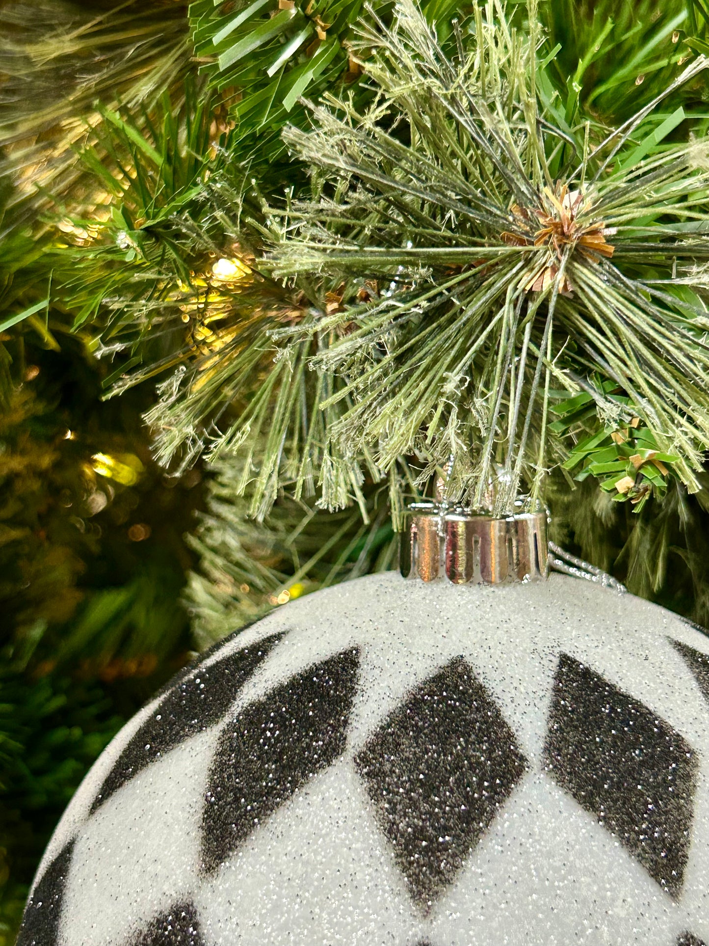 6 Inch Black And White Ball Ornament