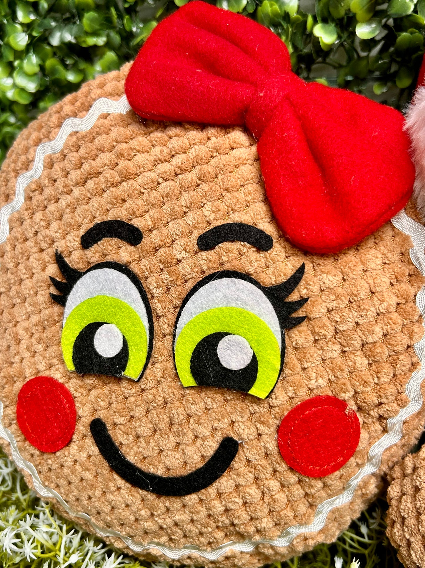 21 Inch Four Piece Gingerbread Girl Decor Kit