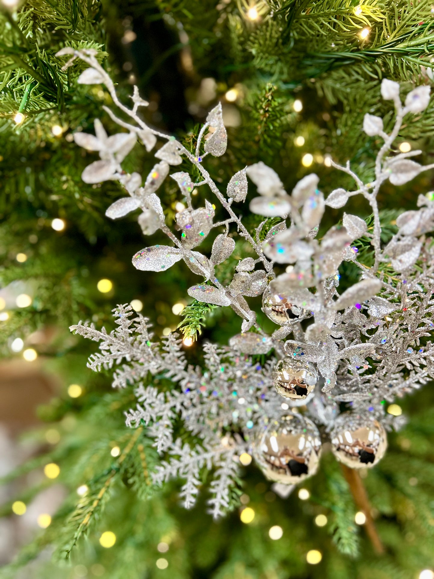 18 Inch Silver Ball Berry Spray