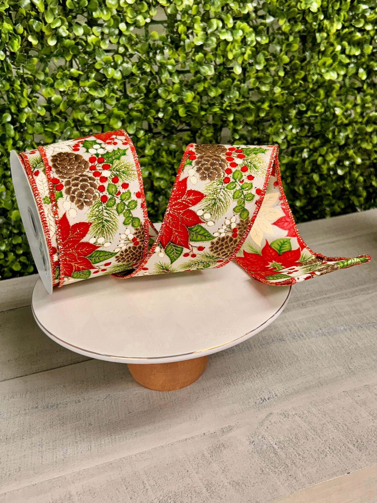 2.5 Inch By 10 Yard Poinsettia Foliage And Pinecones Ribbon