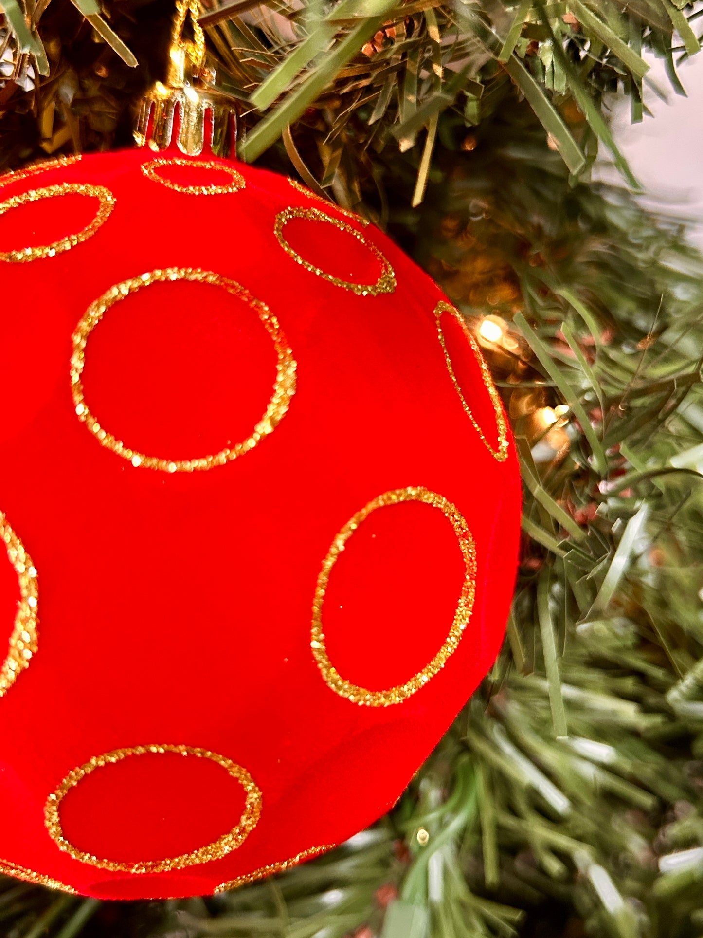 4 Inch Red And Gold Flocked Glitter Concave Ball Ornament