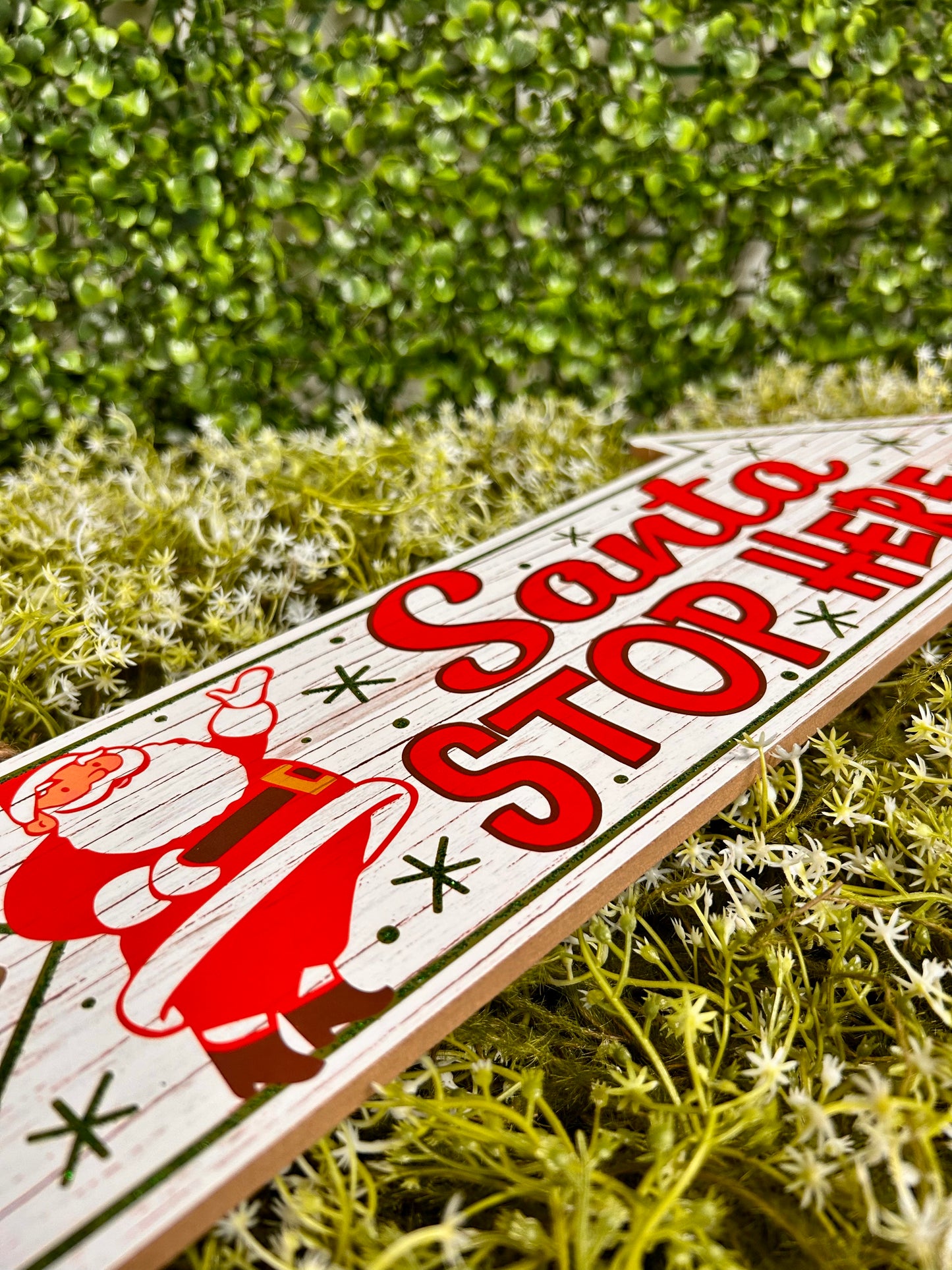 16 Inch Glitter Santa Stop Here Arrow Shaped Wood Sign