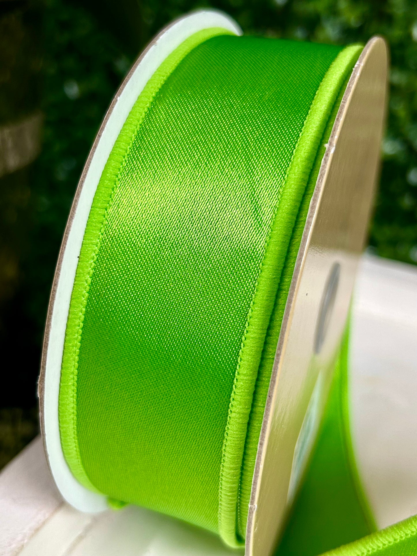 1.5 Inch By 10 Yard Fresh Green Satin Fused Ribbon