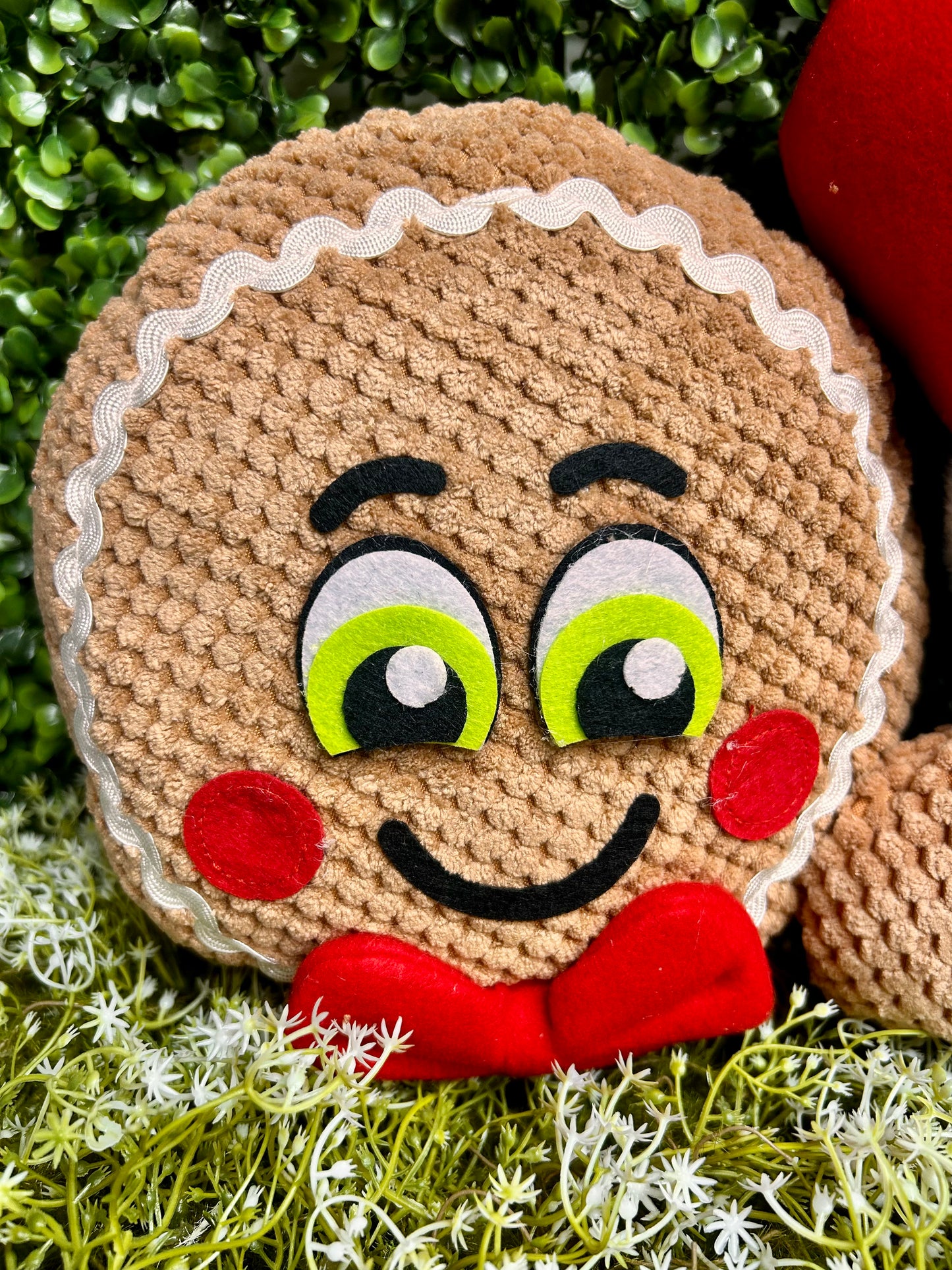 21 Inch Gingerbread Boy Decor Kit