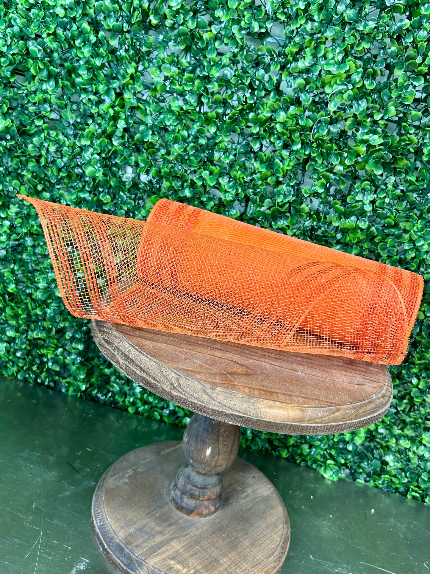 10.5 Inch By 10 Yard Orange Faux Jute Border Stripe Mesh