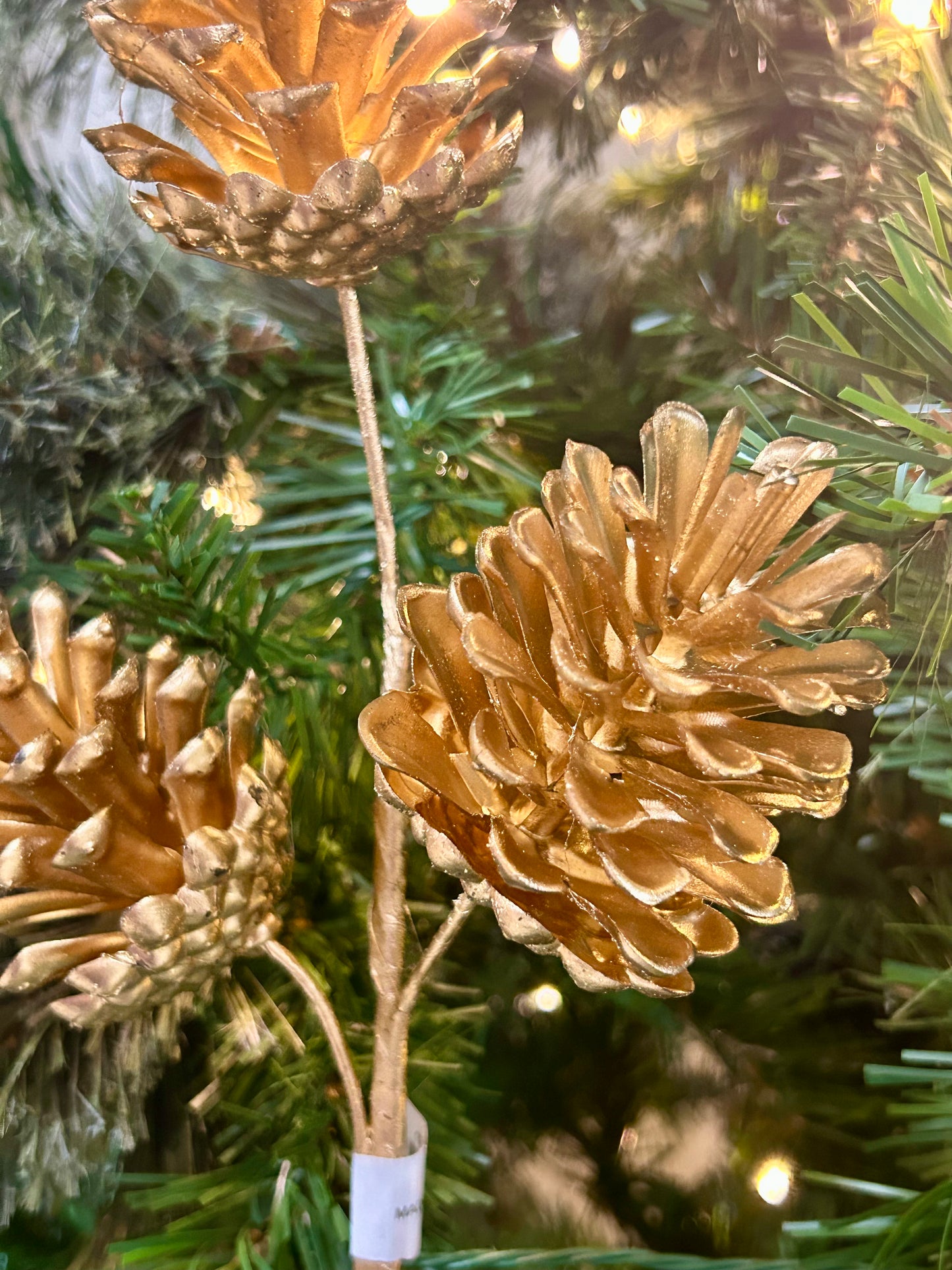 17 Inch Gold Artificial Pinecone Spray